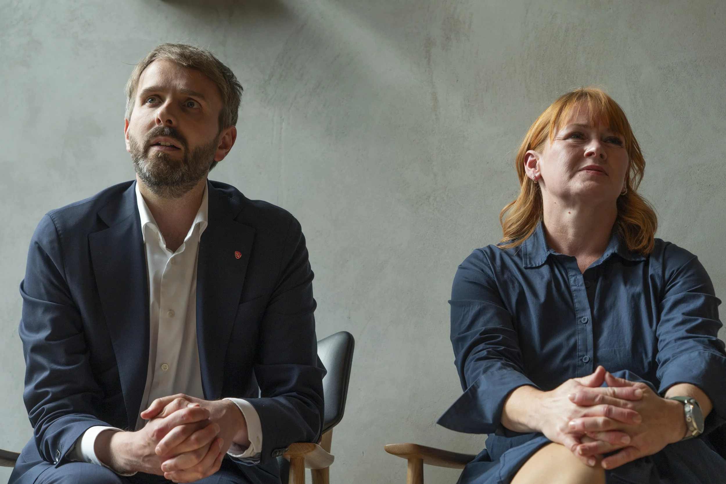 Minister of Health Jan-Christian Vestre and leader of the Norwegian Confederation of Trade Unions (LO) Kine Asper Vistnes