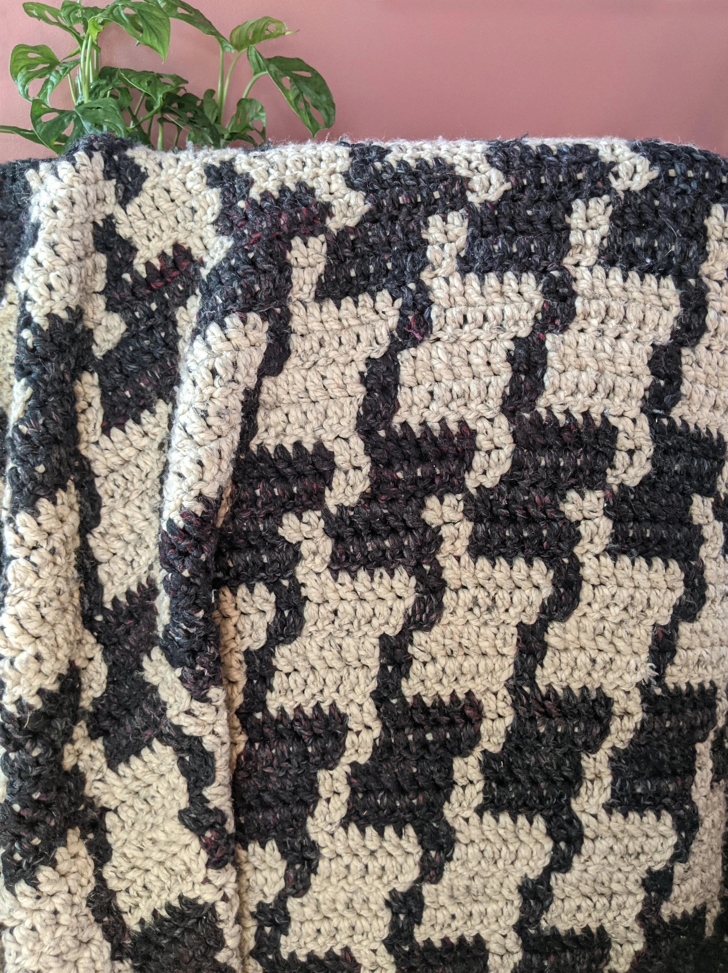 Jeté crochet noir.jpg