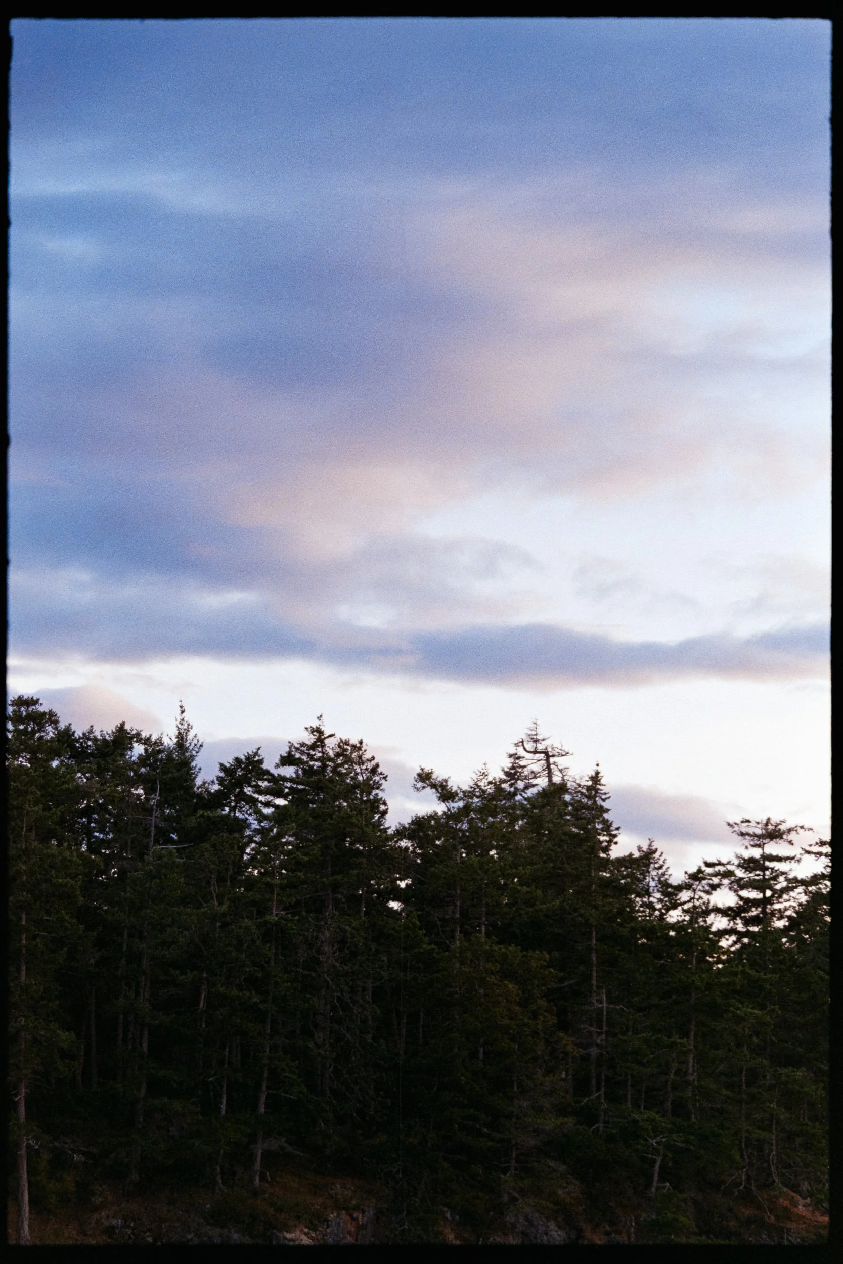 RFerand_C114-Elan7-Superia200_34-Edit_Neck Point_SD_WEB.jpg