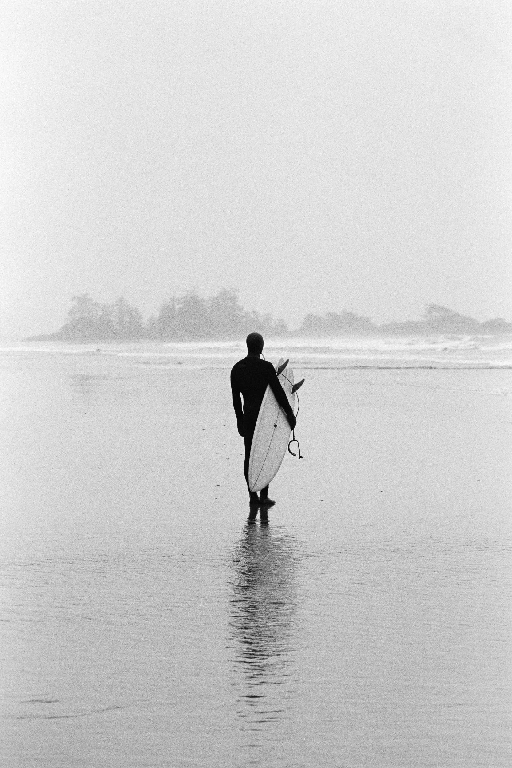 RFerand_BnW78_Elan7_HP5(800)_19_Chesterman Beach, Tofino_SD_WEB.jpg