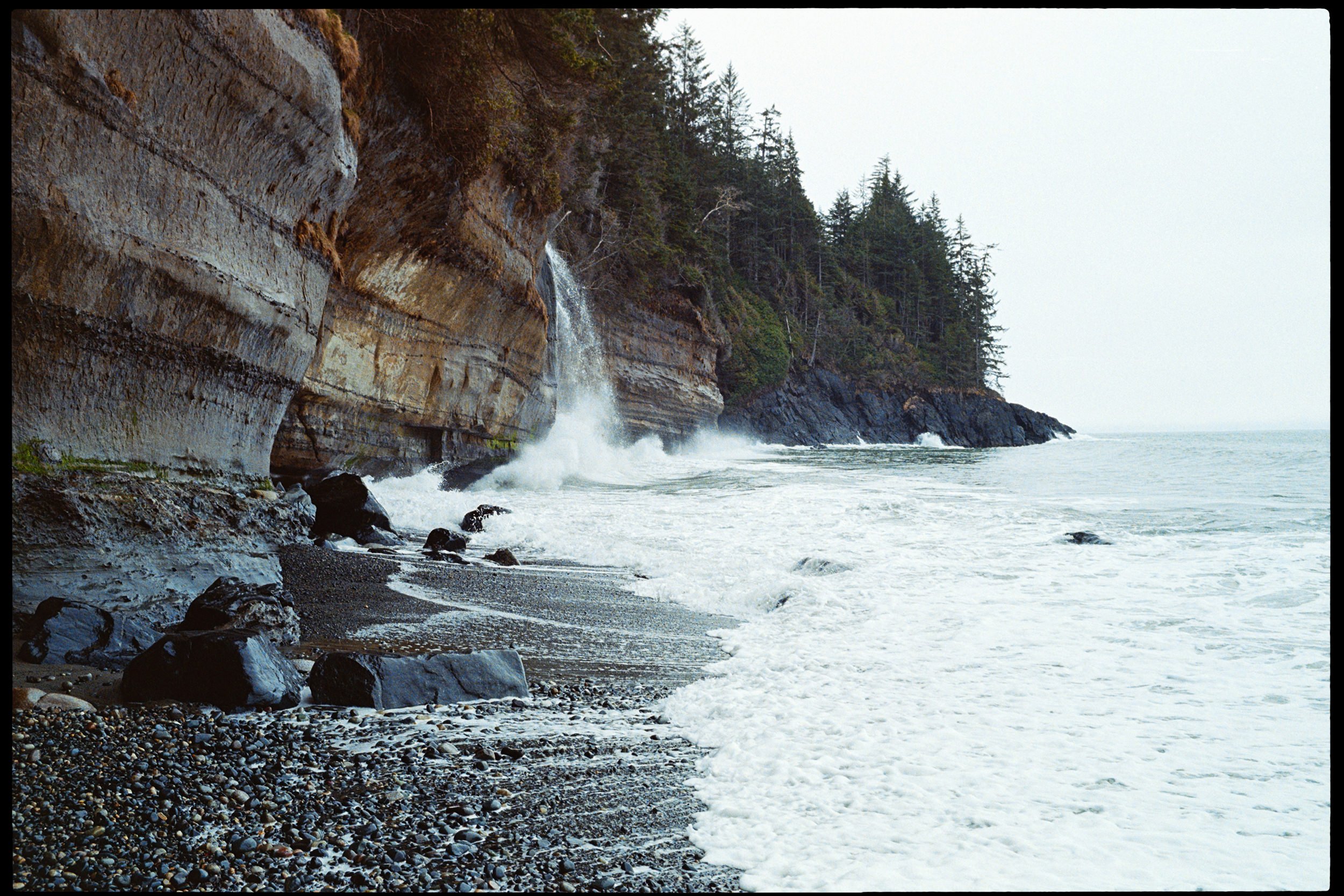 RFerand_C80_Elan7_Fuji400_29-Mystic Beach-HD.jpg