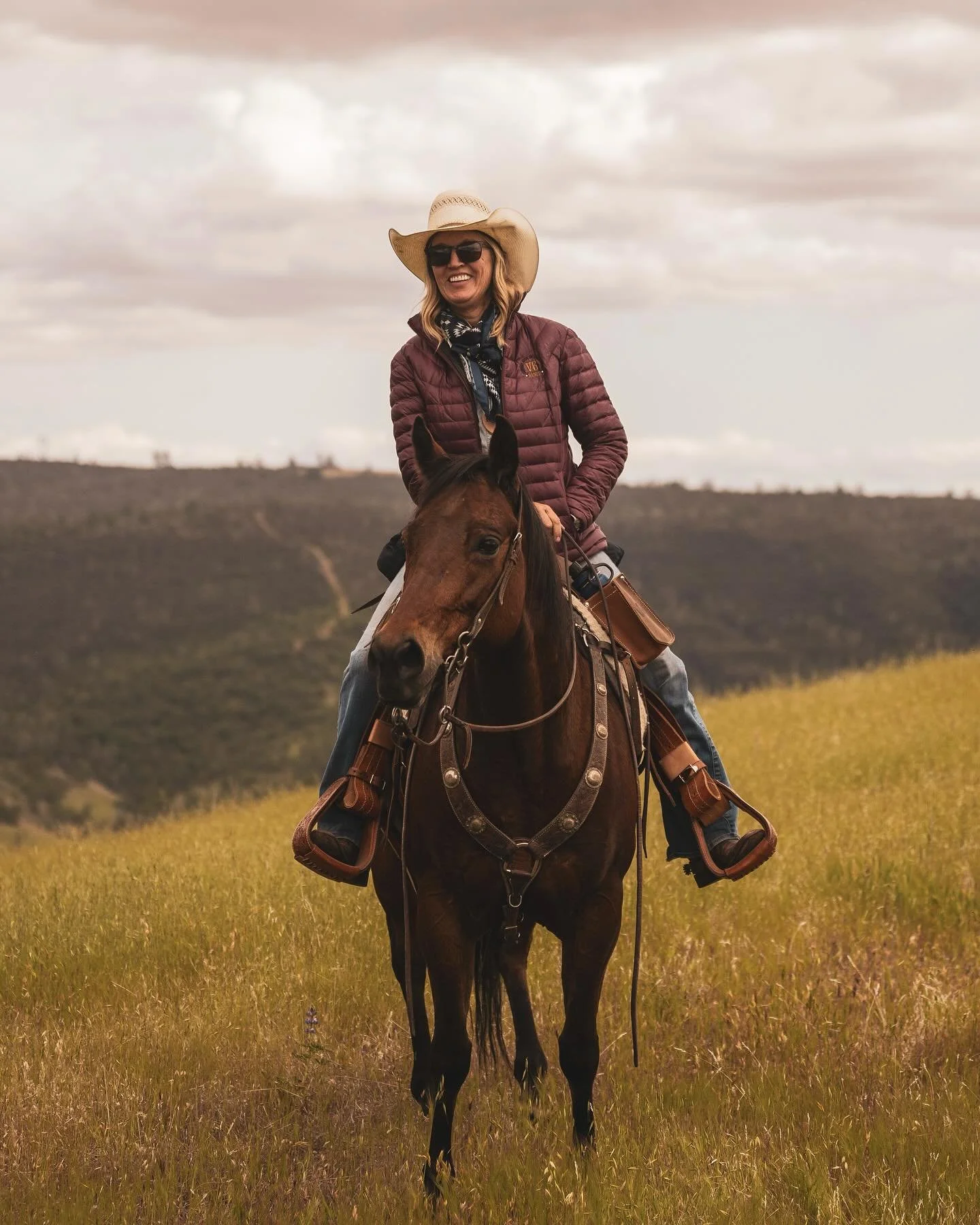It&rsquo;s Barb&rsquo;s birthday 🎉 

Barb makes the world go &lsquo;round out here and we are SO THANKFUL to her ❤️ (Today also marks 32 years of Barb dealing with John 😅)

Come celebrate with us tonight with some live music from @victoriabaileymus
