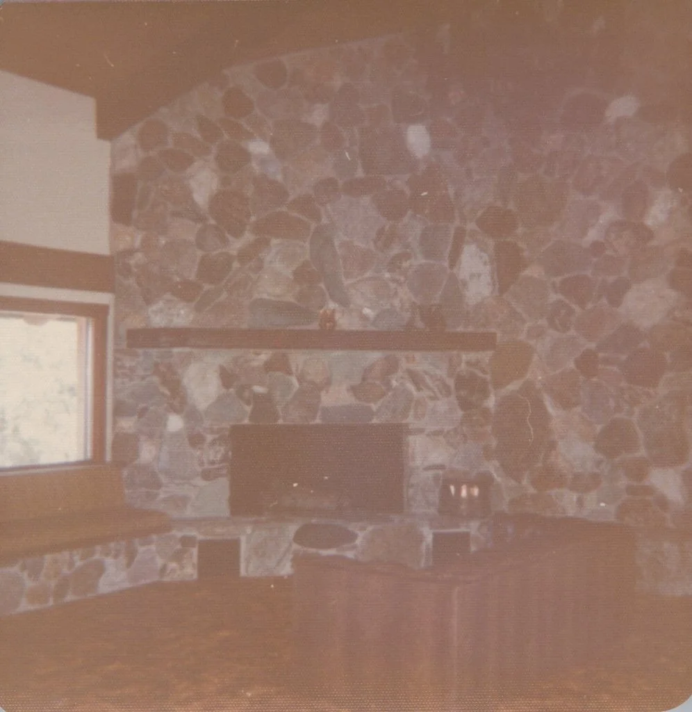 1975_October_House Warming_0039.jpg