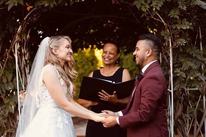 A good ceremony is a sweet mixture of laughter and tears. Jessica and Anton had a GREAT ceremony! All the best, Mr and Mrs Cervantes!!