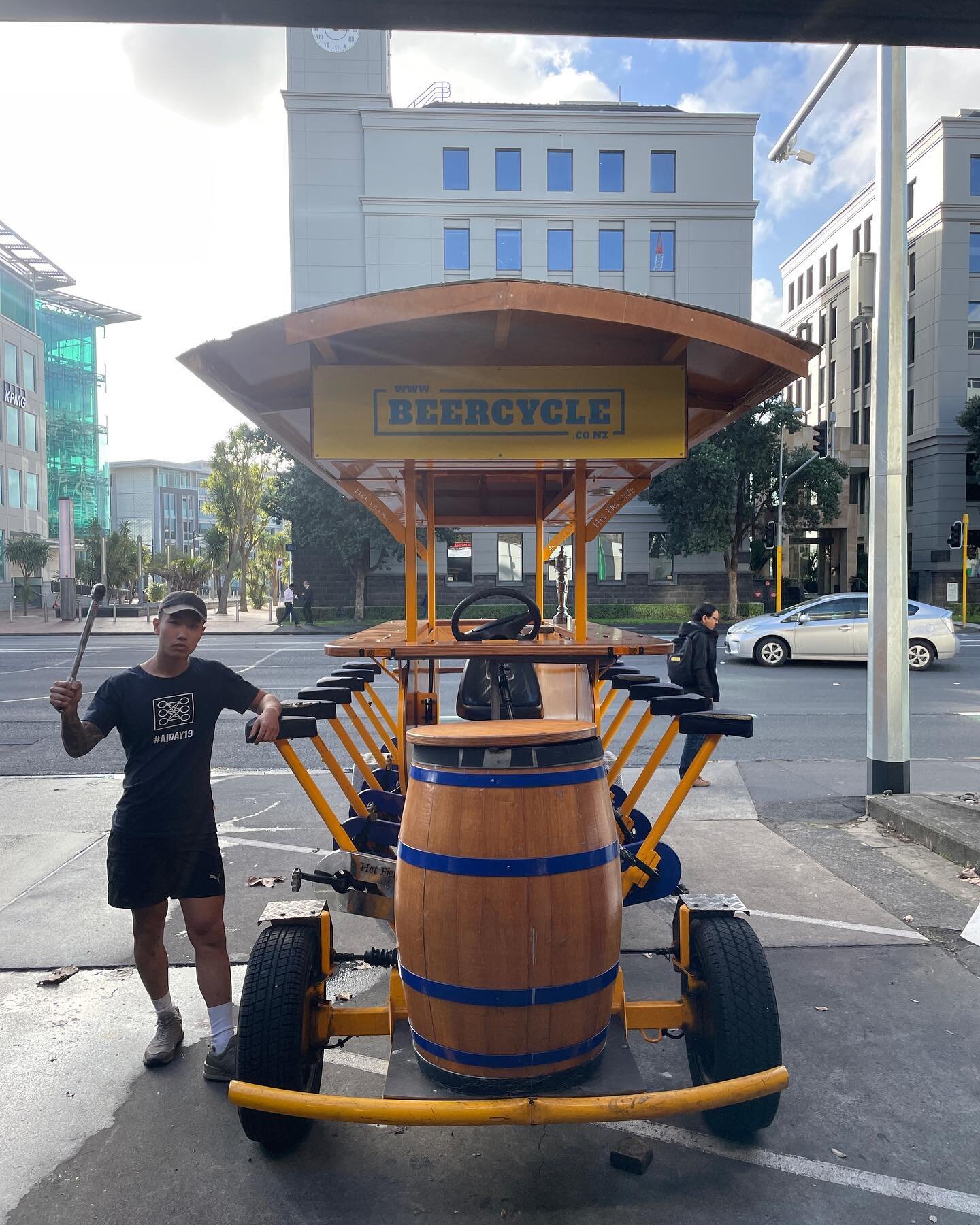 Had a good laugh servicing the beer cycle fleet yesterday @augmented.aug @auckland_shisha_lounge @beercyclenz #aucklandbars #aucklandcity #viaductharbour