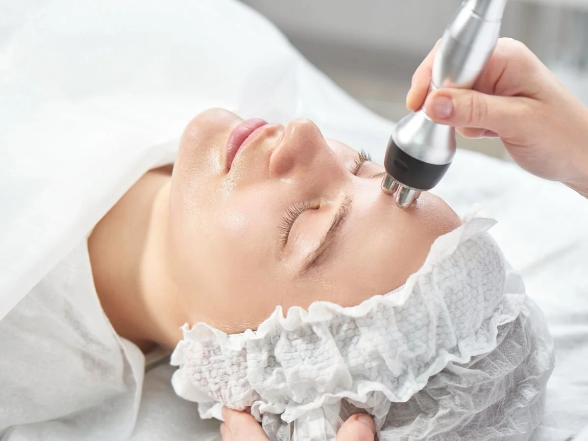 Endolift vs Radiofrequency Tightening