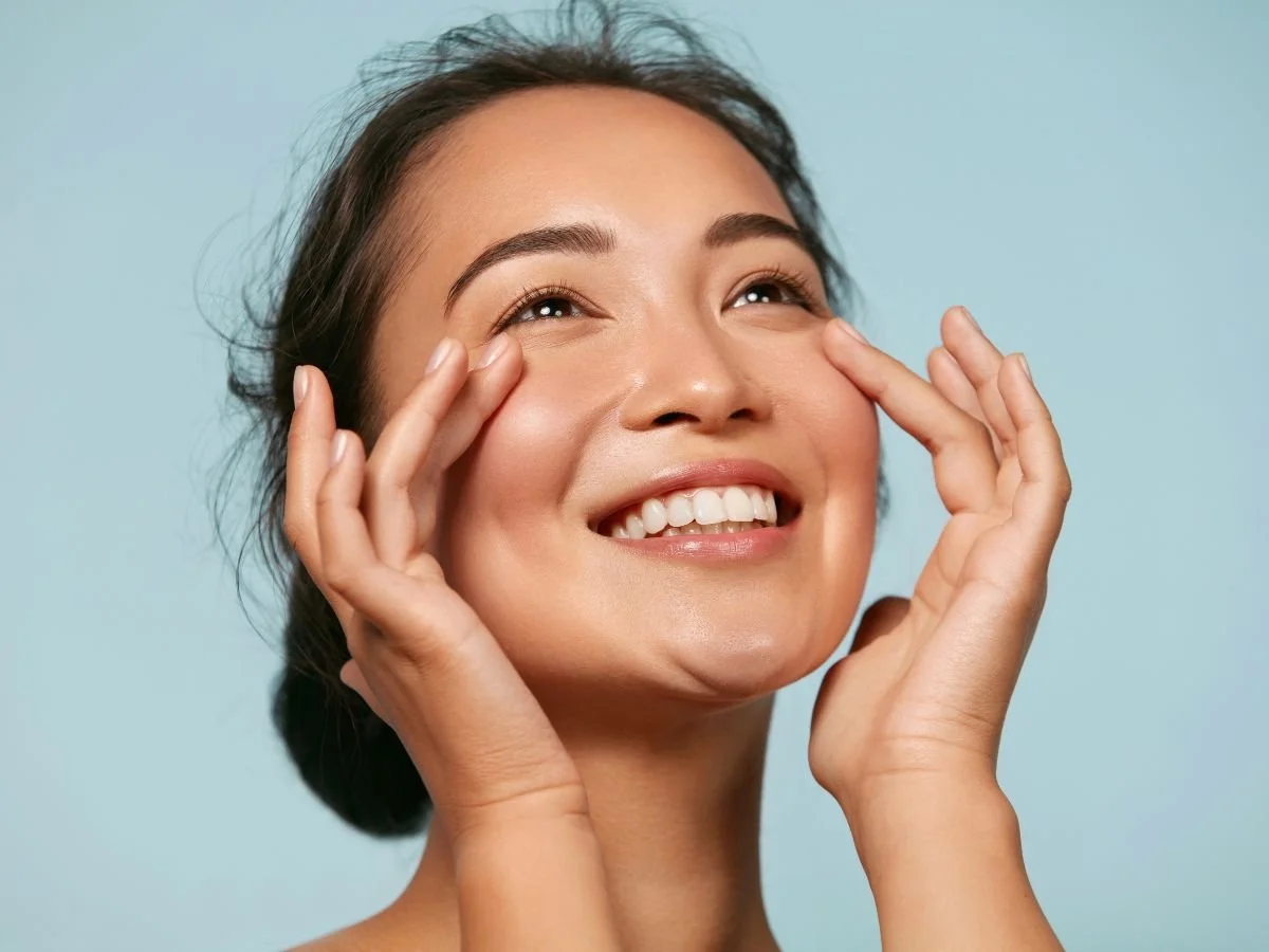 Endolift vs Biofillers – Which Treatment Actually Lifts the Face.jpg