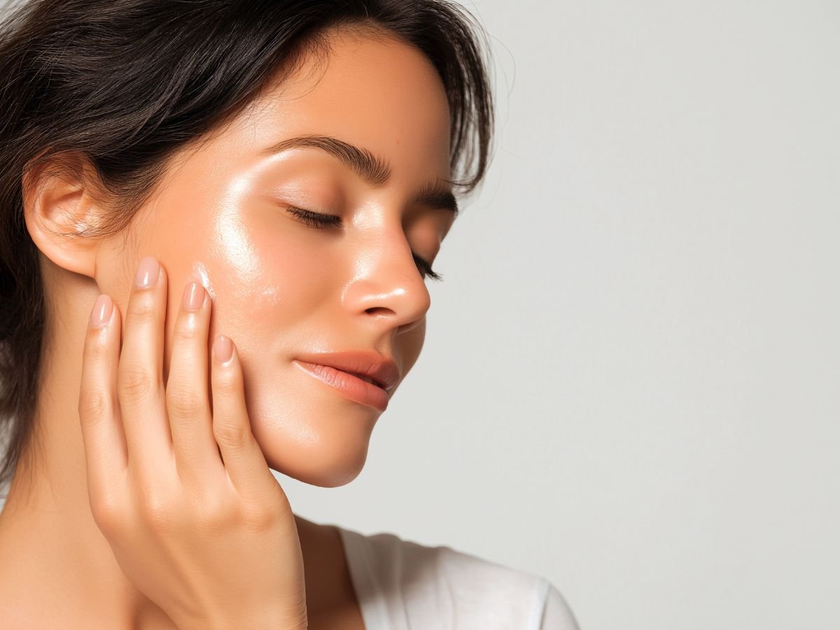 What Falls Under Non-Surgical Facial Contouring