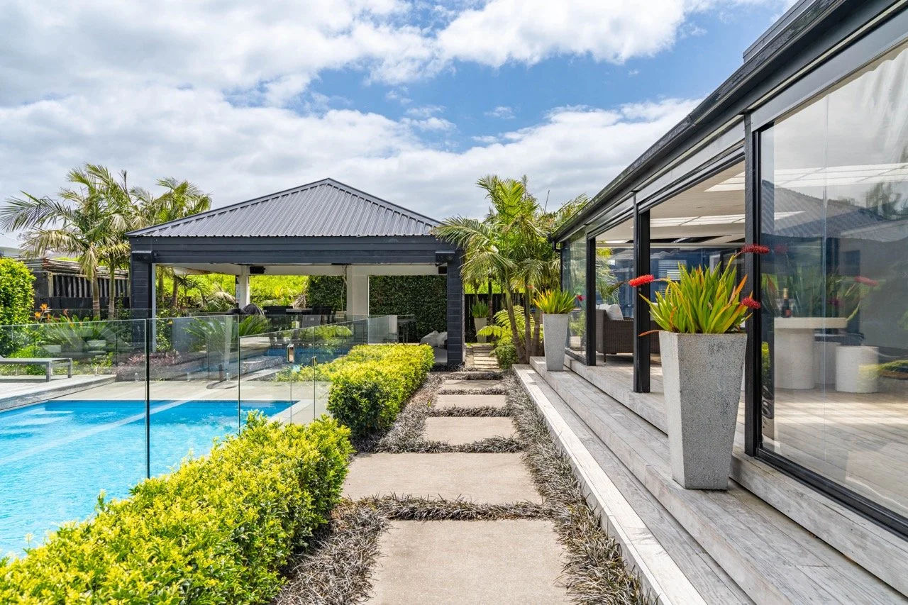 Outdoor photos-9 Large.jpeg