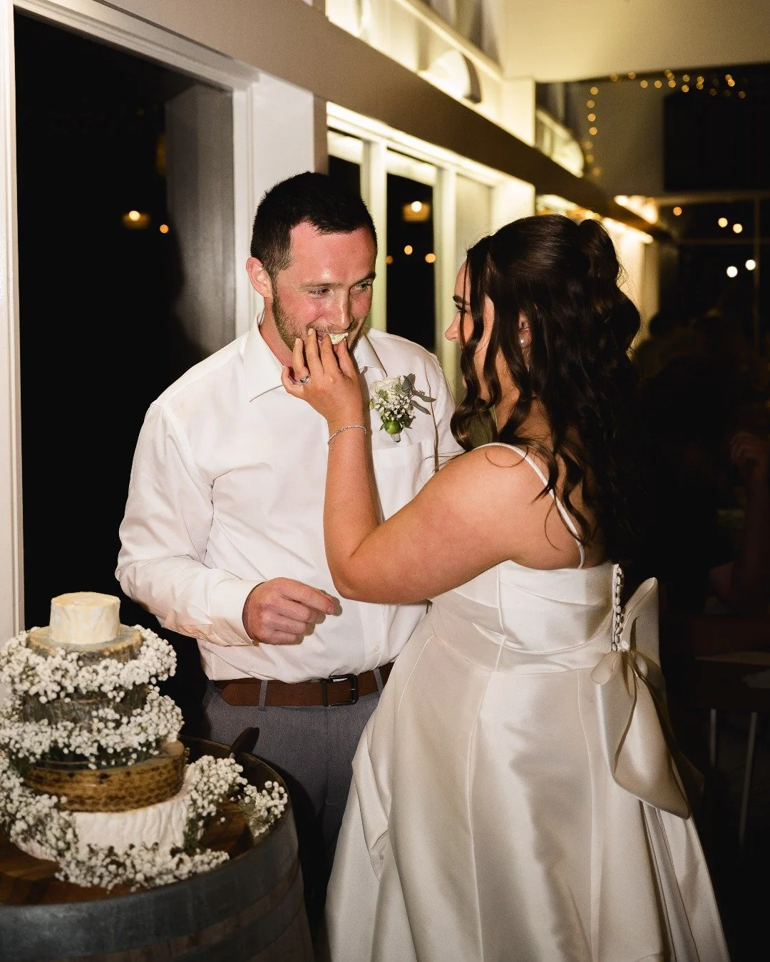 Calling all October&ndash;December 2026 brides! Your dream gown journey starts now! 💍
Bridal designers release new collections months in advance &mdash; so this is the perfect time to start saying yes to the dress. 🤍
Book your Miss Bella Bridal exp