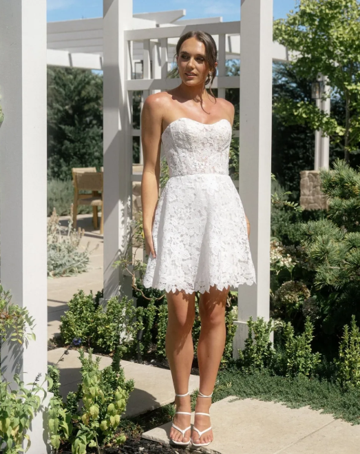 International couture Xyla mini - size 12