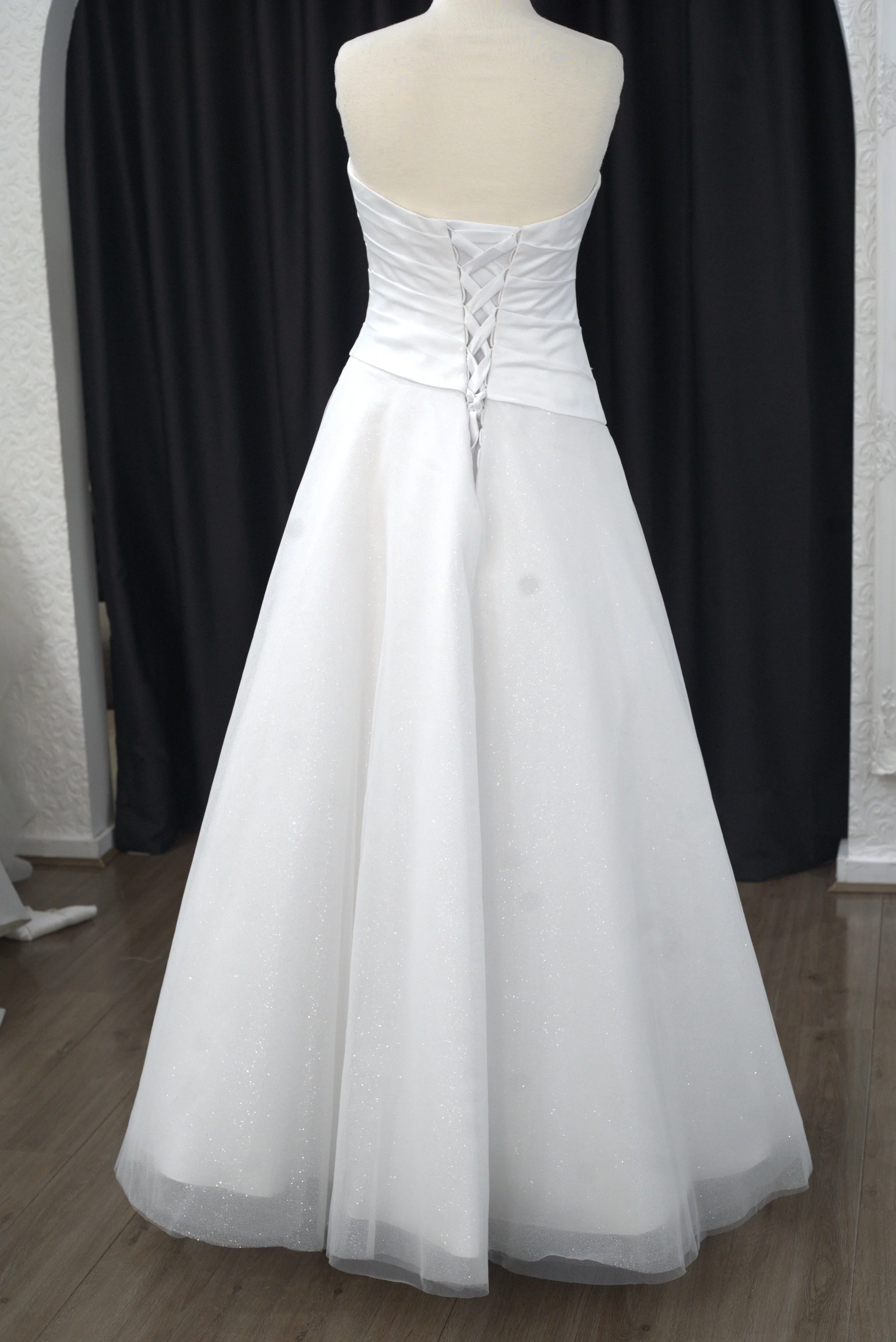 1938 - Gwen back.jpg