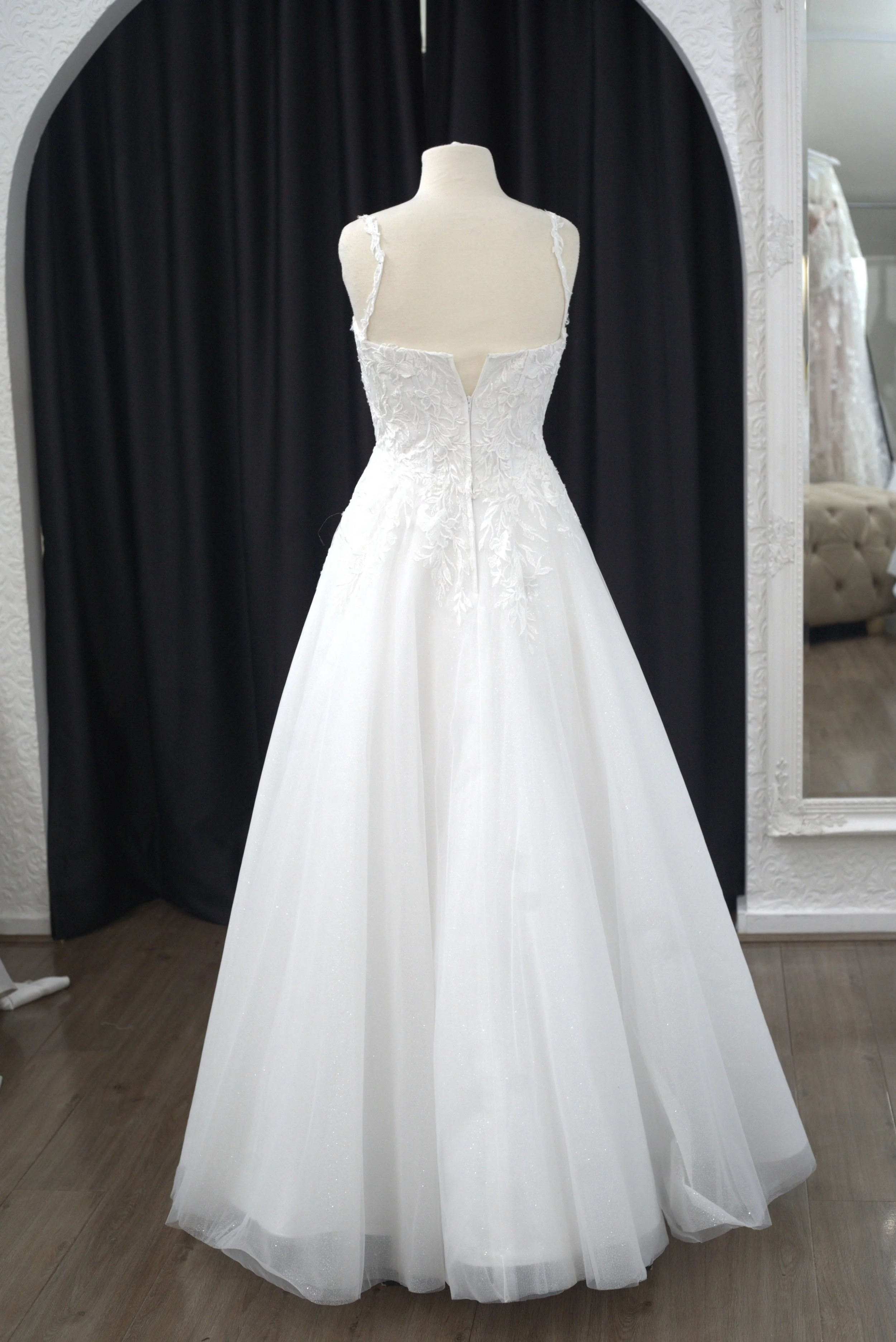 1875B - Ophelia Back.jpg