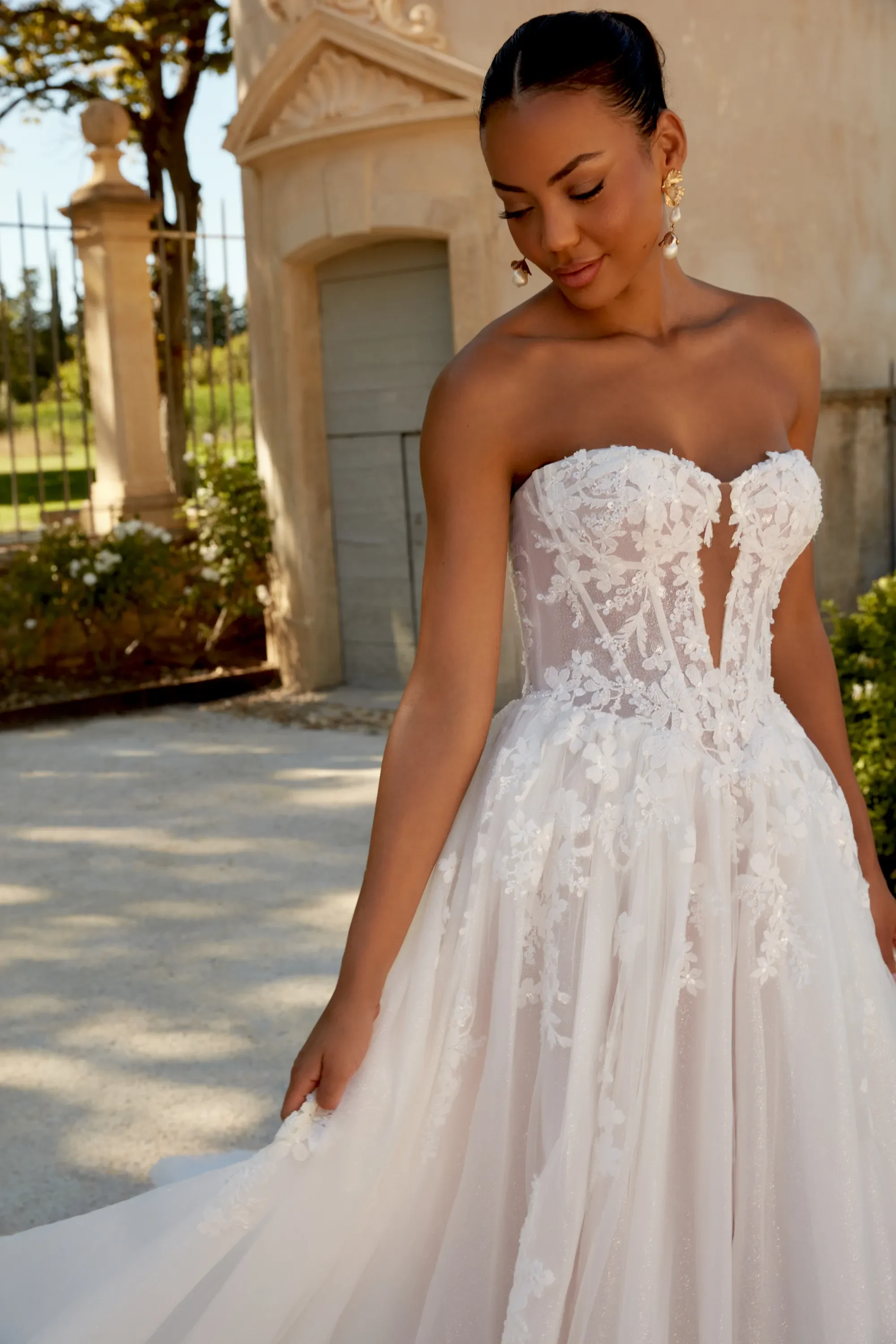 44593_FC_Sincerity-Bridal.webp