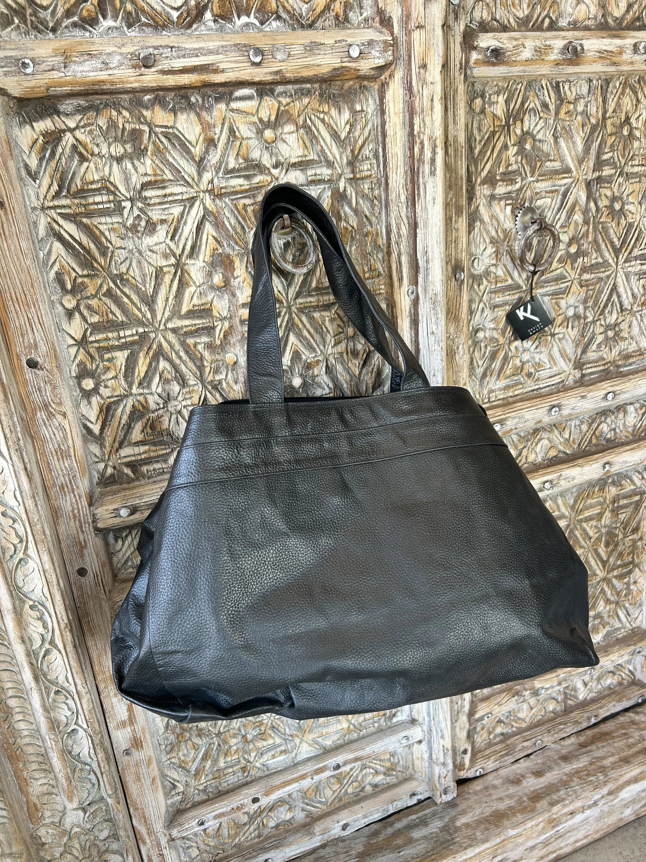 Leather overnight bag