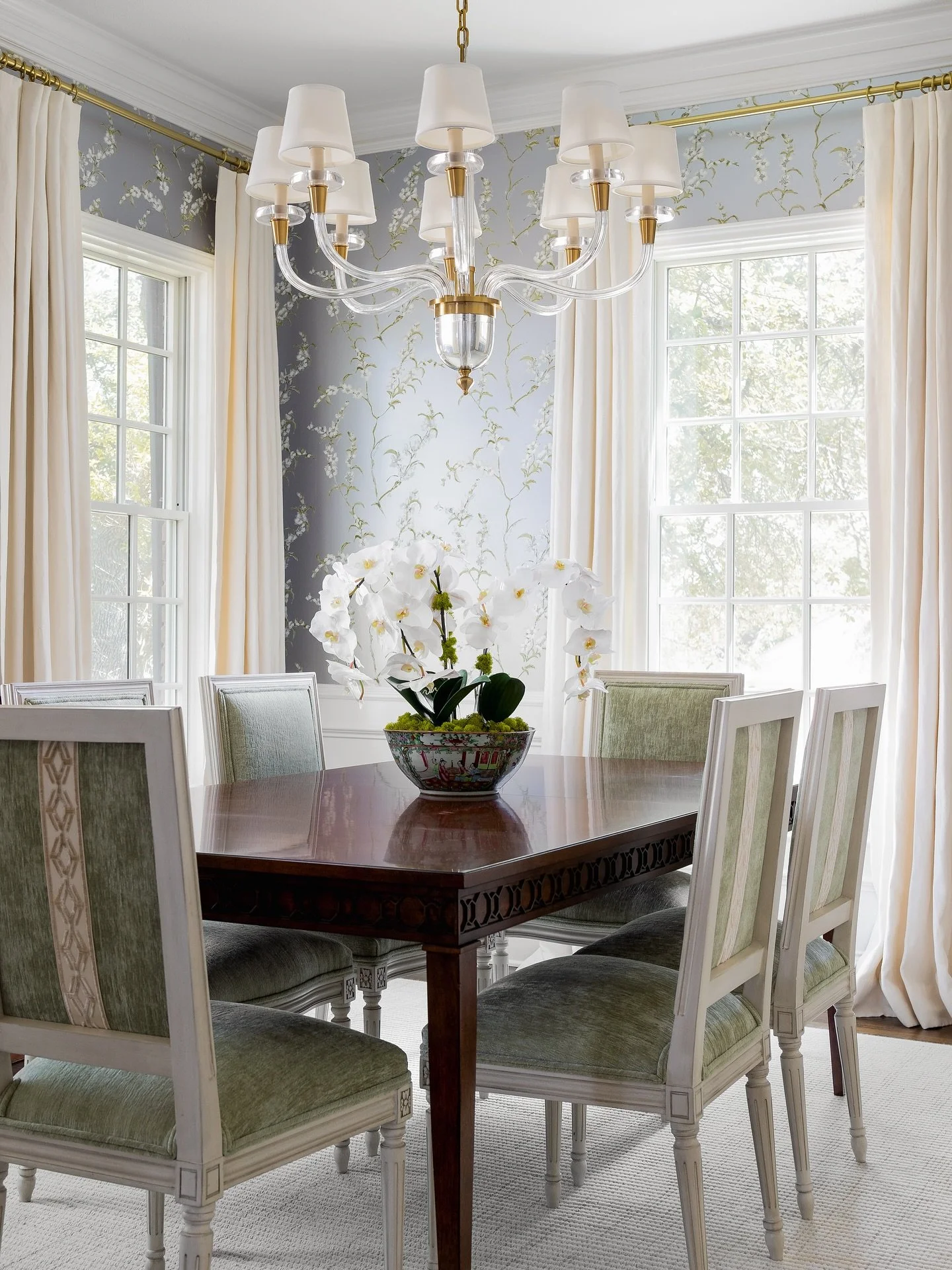 One of my favorite things is sitting around and chatting with friends in the comfort of home. I love hosting, and a dedicated dining room invites everyone to sit down, slow down, and enjoy a meal in a more intentional way. It&rsquo;s a space for frie