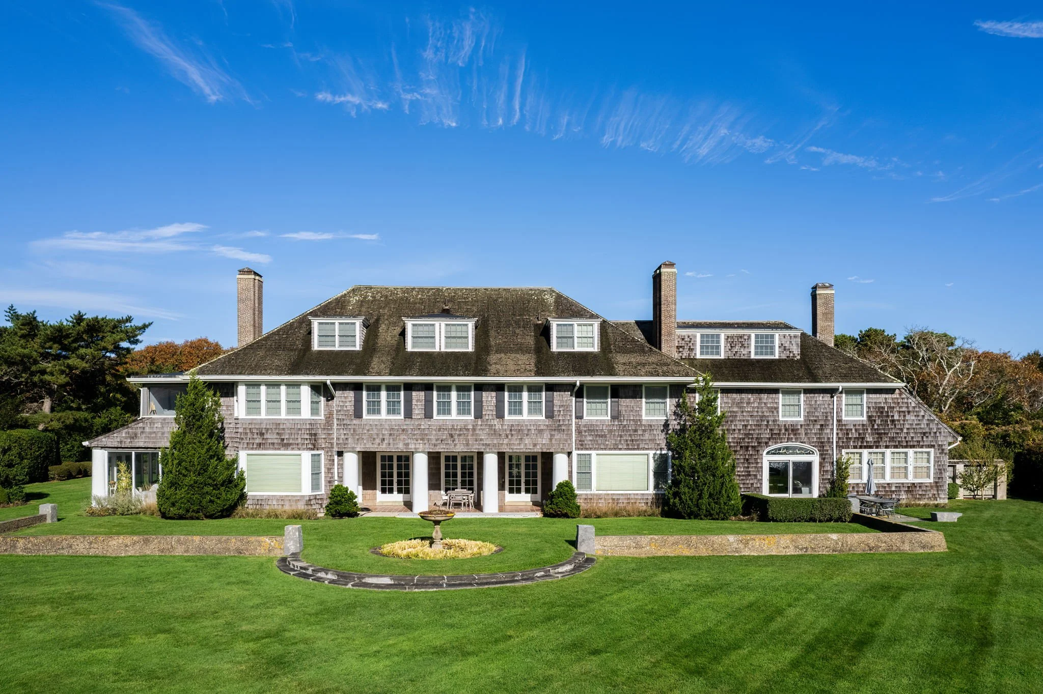 11-web-or-mls-489 Seaview Ave-11.jpg