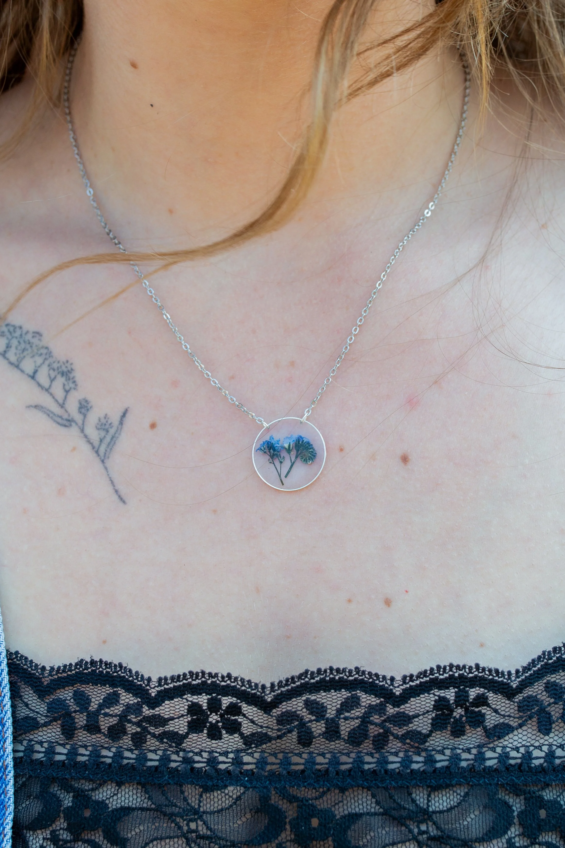 Circle Necklace, Forget-Me-Nots