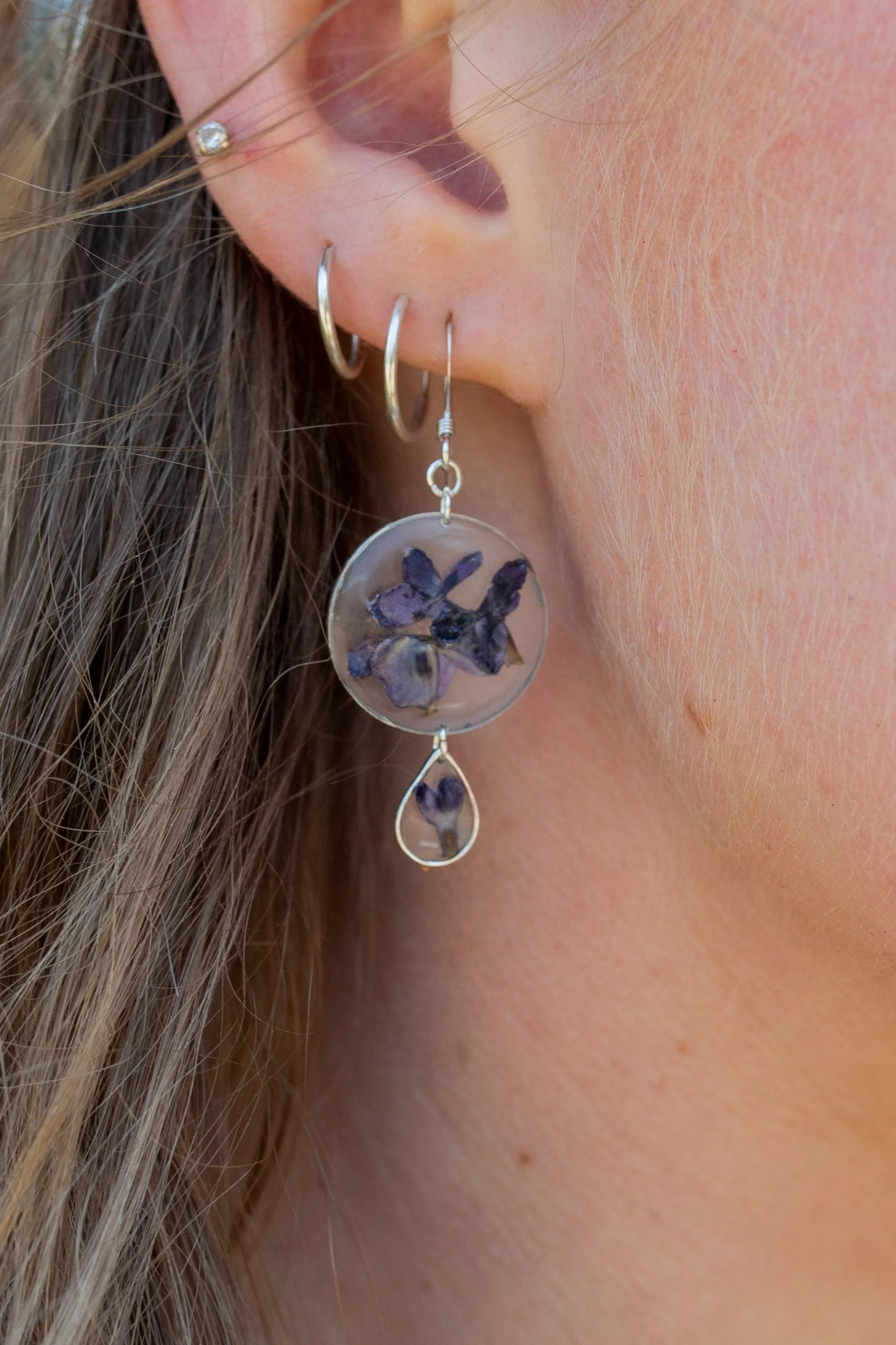 Circle with Small Teardrop Dangling Earrings, Lilac