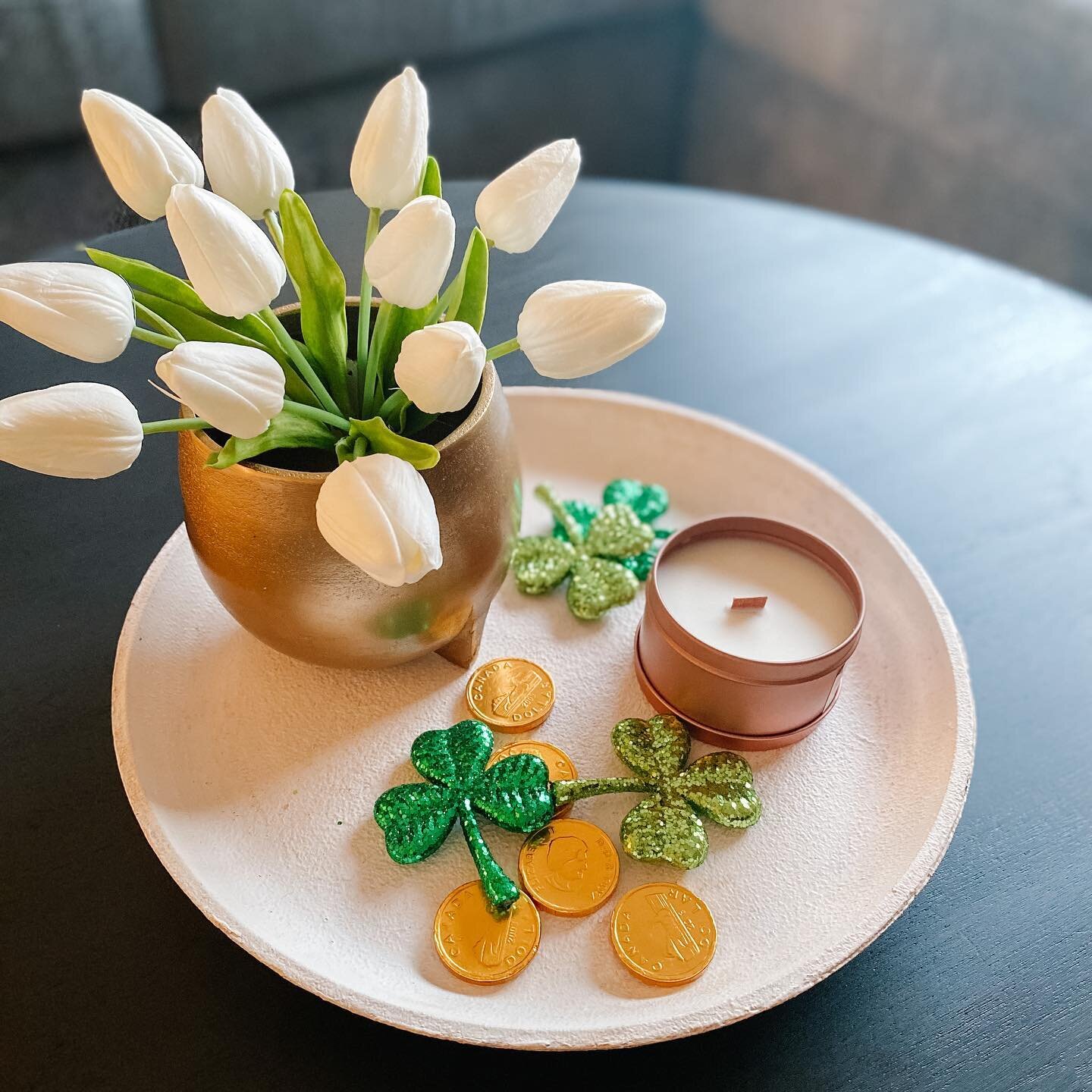 Happy St. Patrick&rsquo;s Day!

Let&rsquo;s see whose paying attention. Just for fun, let&rsquo;s do an unplanned secret giveaway! If you&rsquo;re wearing green today drop a ☘️in the comments. If you&rsquo;re not, comment with a 🌈.

#stpatricksday
#