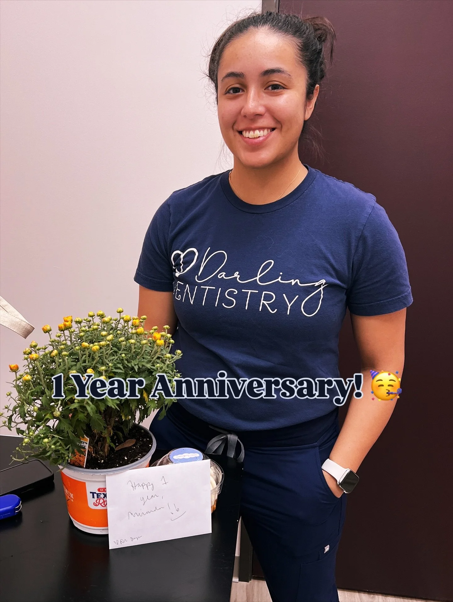 We celebrated Miranda’s 1 year anniversary on Friday as a regular dental assistant with Darling Dentistry! ๐ฅณ๐
Miranda came by our office in July 2024 after researching our office and looking for the opportunity to shadow and even volunteer in