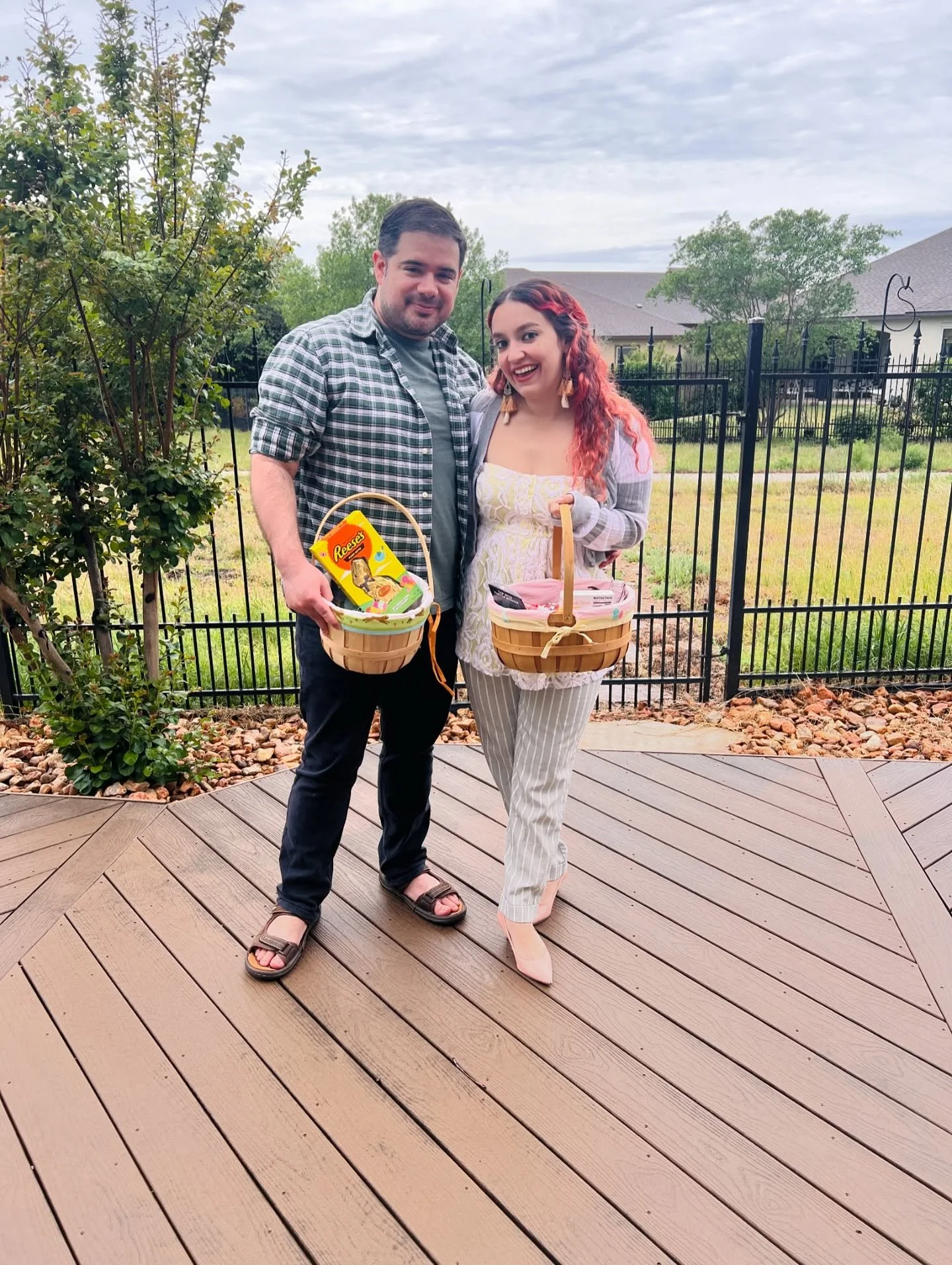 Happy Easter! 🐰🐣✝️🌧️ Hope you are having a blessed day! 💕