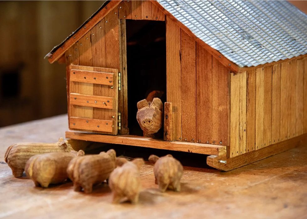 Searle-Pasture%2BPig%2BHouse.jpg