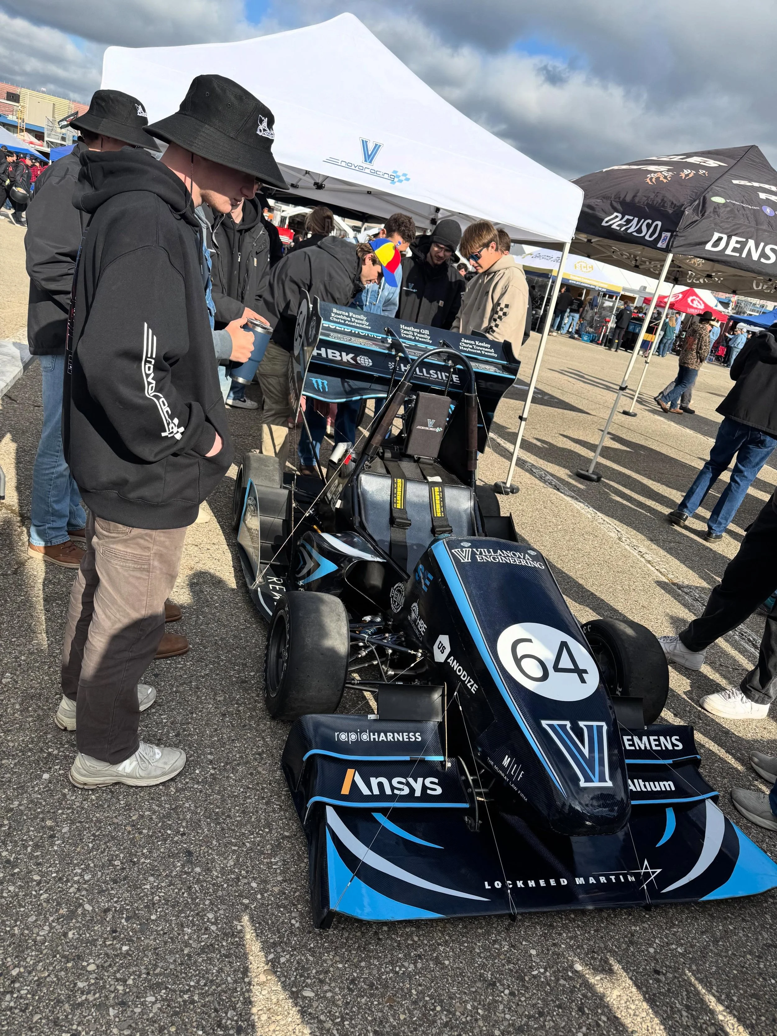 Michigan Recap Days 1 &amp; 2!

NovaRacing had a great start passing through SES, Gear Tech, Templates, ETC, and Overall Tech by early Wednesday morning. Day 2 also saw the team complete other static events like design review and the cost presentatio