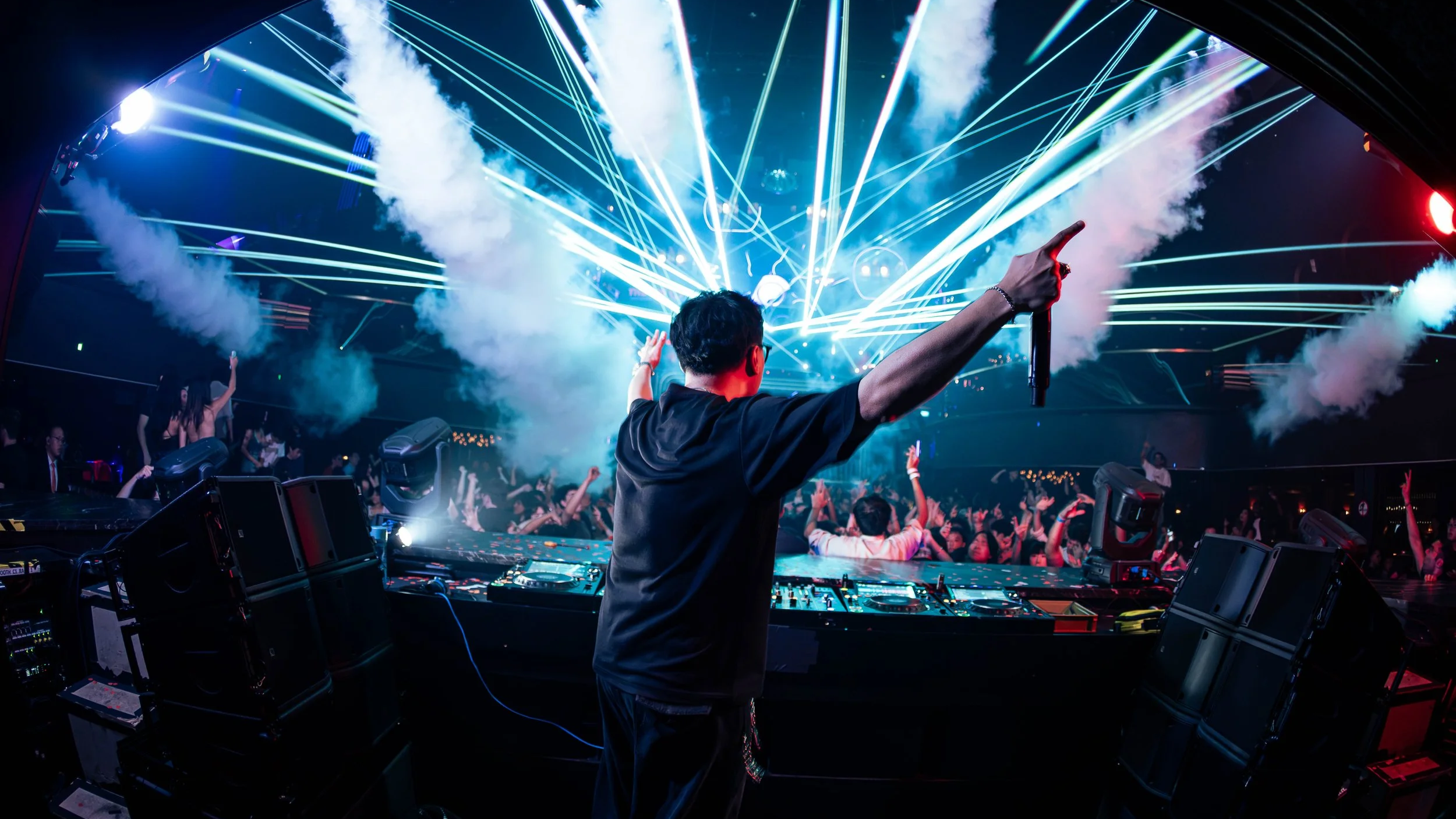 HYV260710_Marquee-1688.png