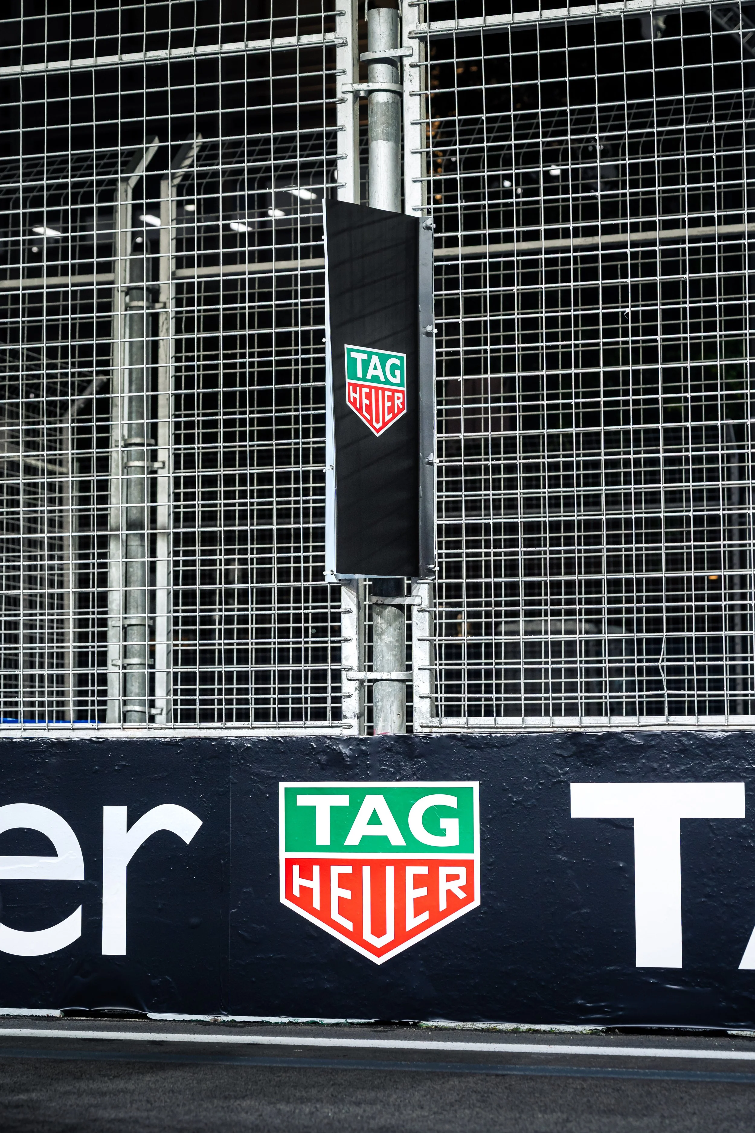 HYT251002_F1TagHeuer-164.JPG