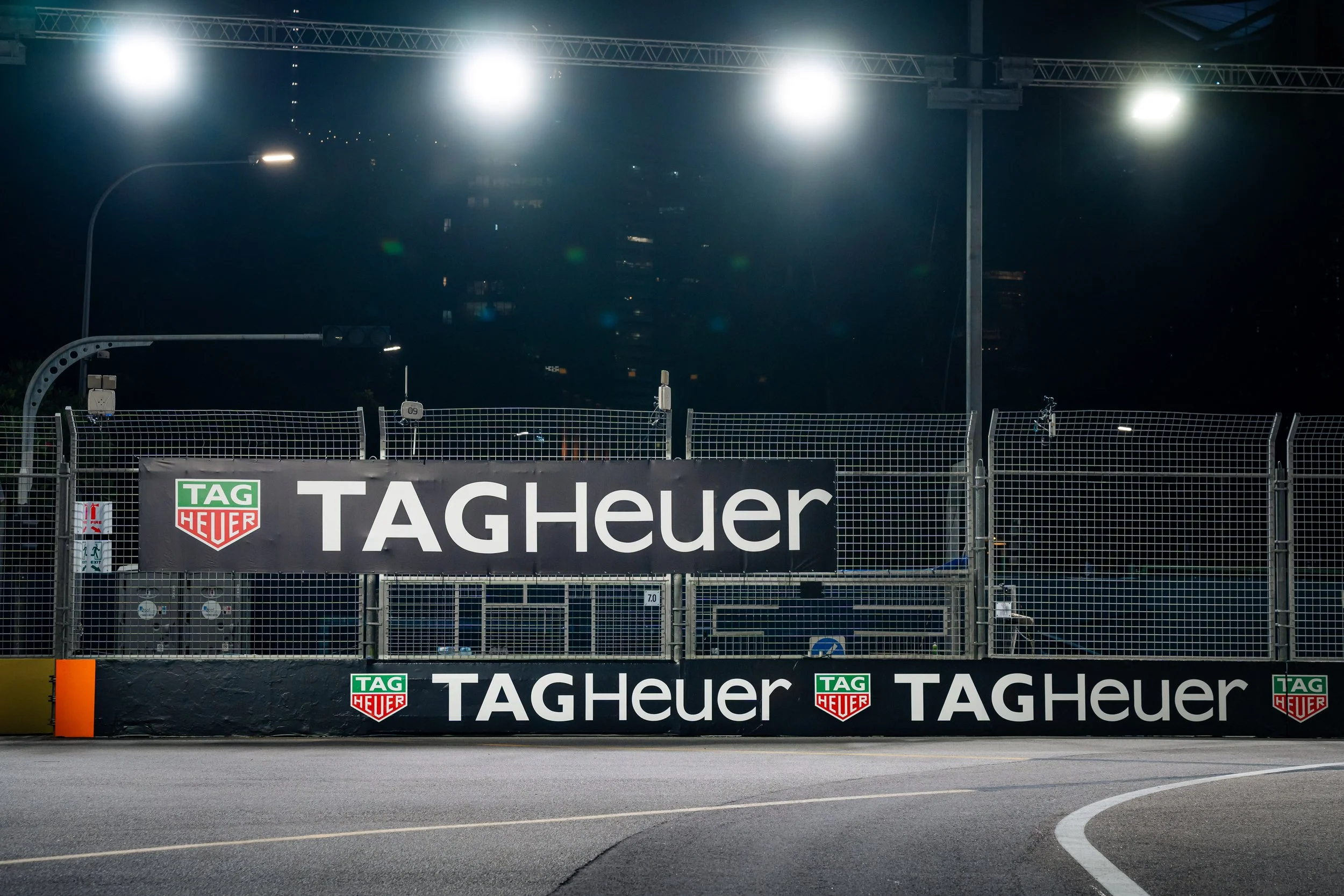 HYT251002_F1TagHeuer-345.JPG