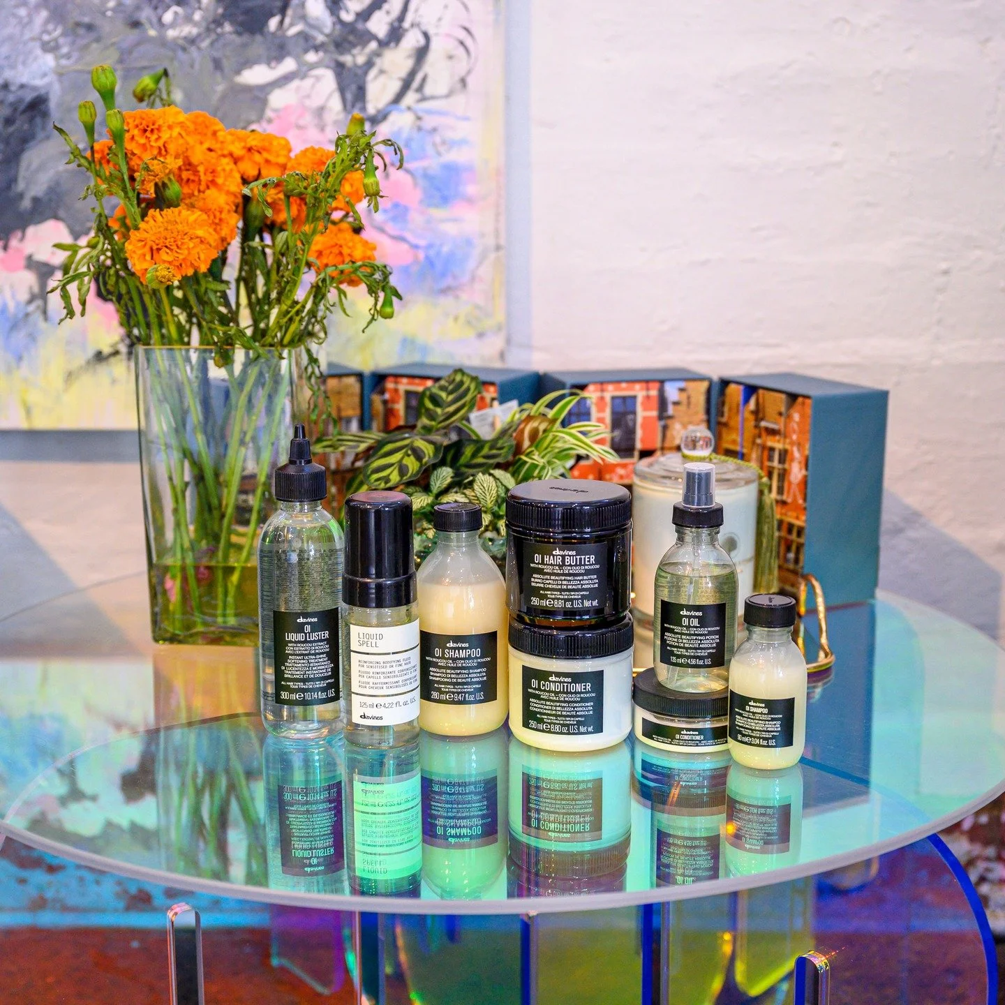 Luxury meets intention. 

@aron.salon Fitzroy, every detail is curated &mdash; and that&rsquo;s exactly why we partner with @davinesofficial 

We chose Davines not just for performance, but for purpose. 🌿
Formulated with high-quality, naturally deri