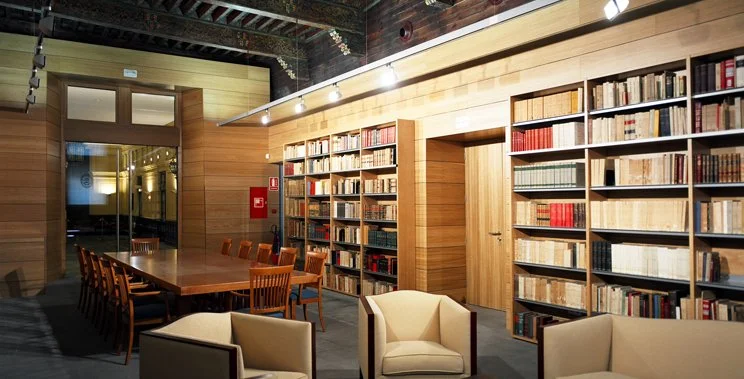 15730014 744-379.jpg