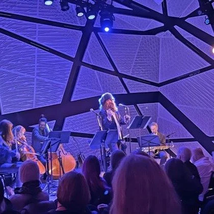 ⚰️⚰️ new review alert ⚰️⚰️

last month I had the incredible experience of seeing Art of Time Ensemble live for their tribute to Leonard Cohen, "A Singer Must Die," and reviewed the show for Music Connection

&ldquo;To suit each vocalist&rsq