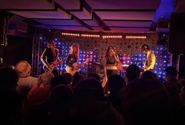 🌊 🌊 new(est) review alert 🌊 🌊

last month, Beau hosted an album release show at the Brooklyn venue Baby's All Right.

"As a unit, Beau blended modern and nostalgic elements, resulting in something comforting and familiar. Whether it was the 