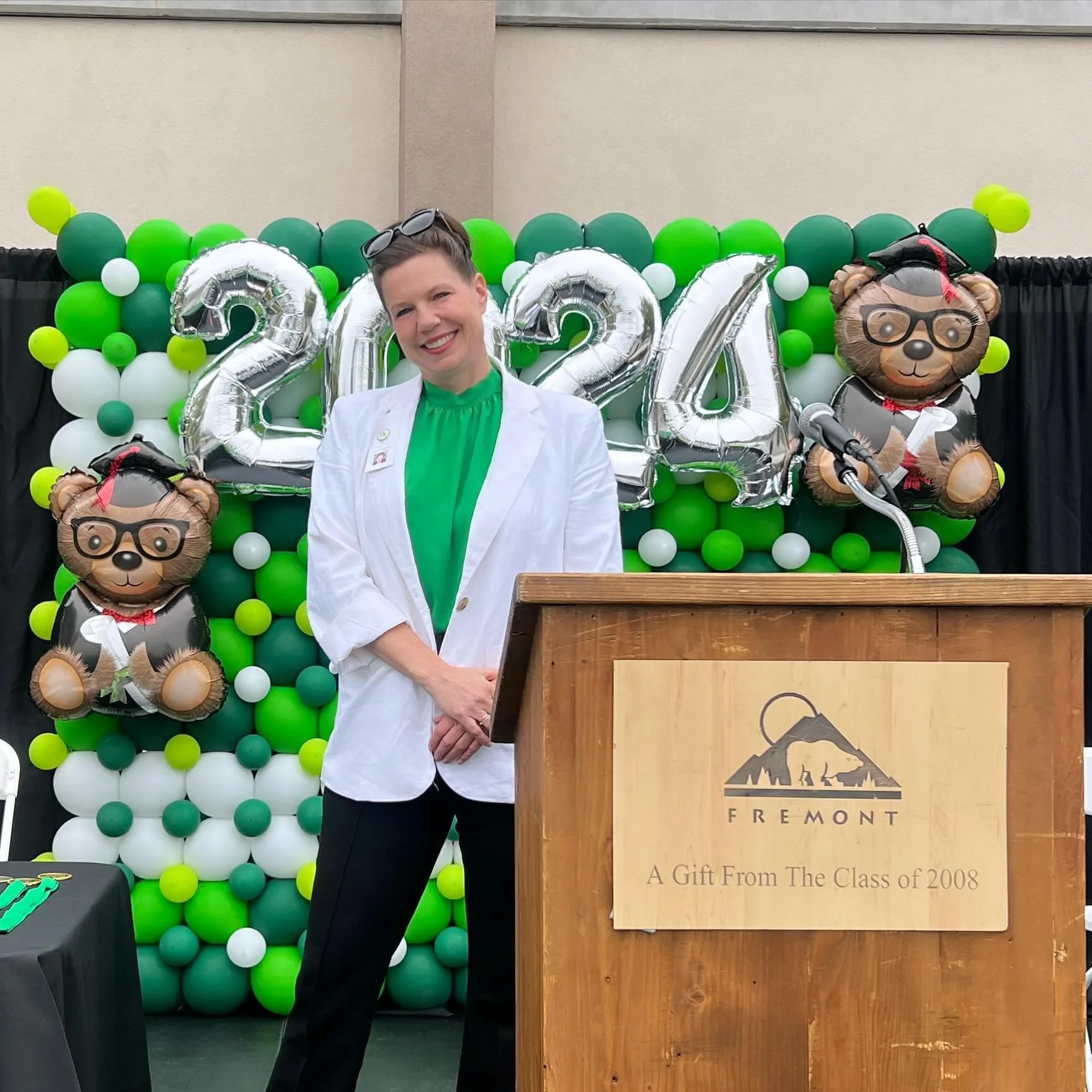 Way to go! Congratulations to Fremont&rsquo;s promoting 6th grade class!