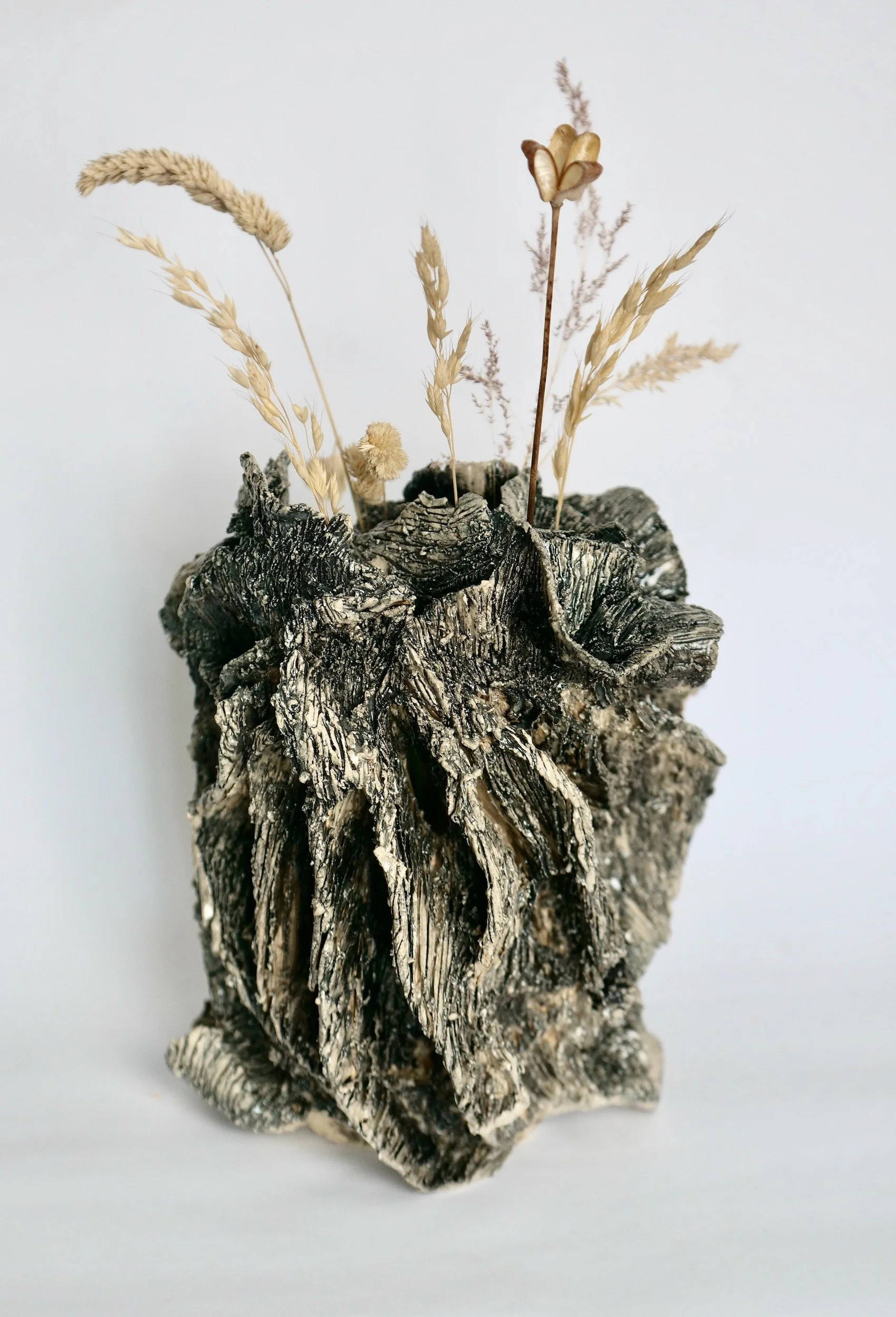 315222e318f0-Rillenkarren_vase (1).jpeg