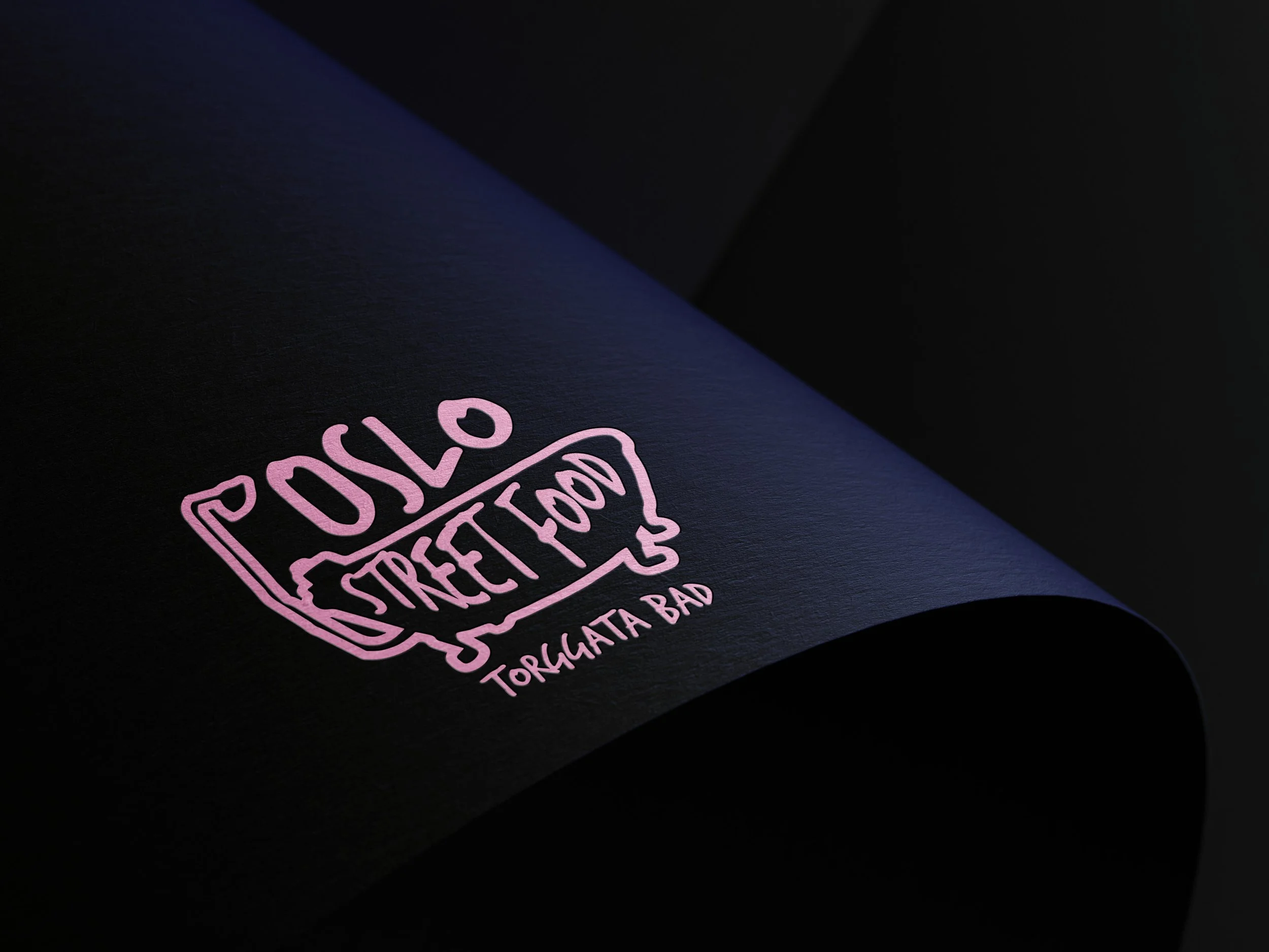 Free_Logo_Mockup_1 2.jpg
