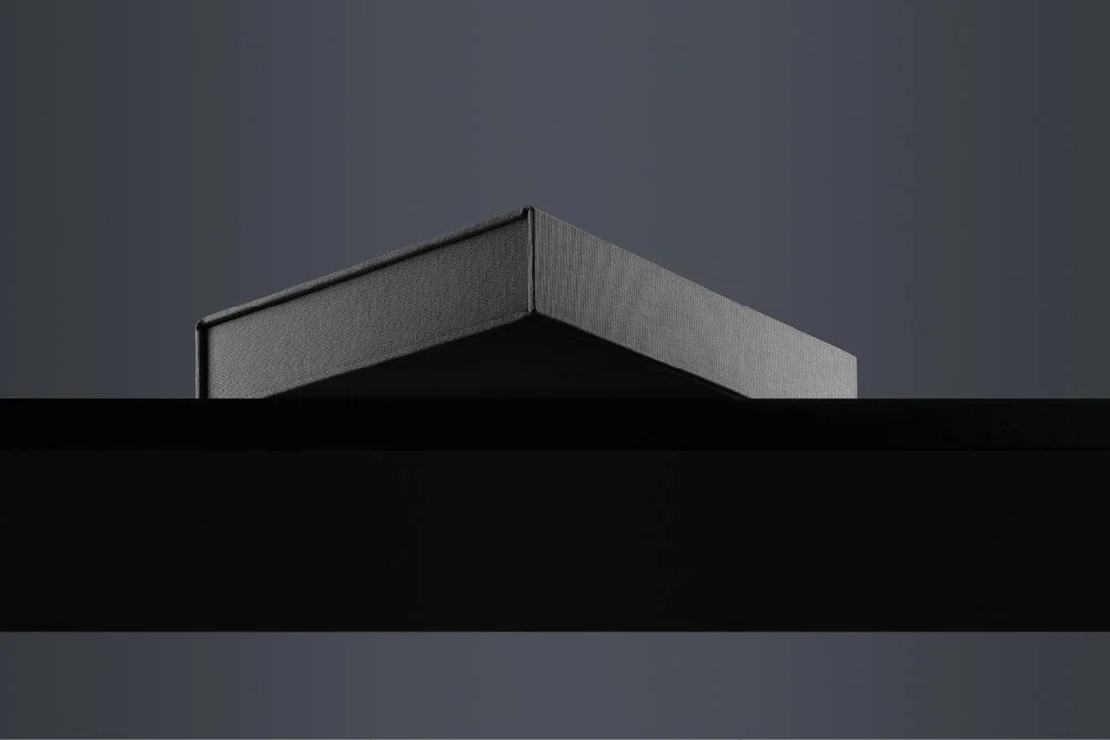 Graphic-and-web-design-mockup-Holum-Studio1_2.jpg