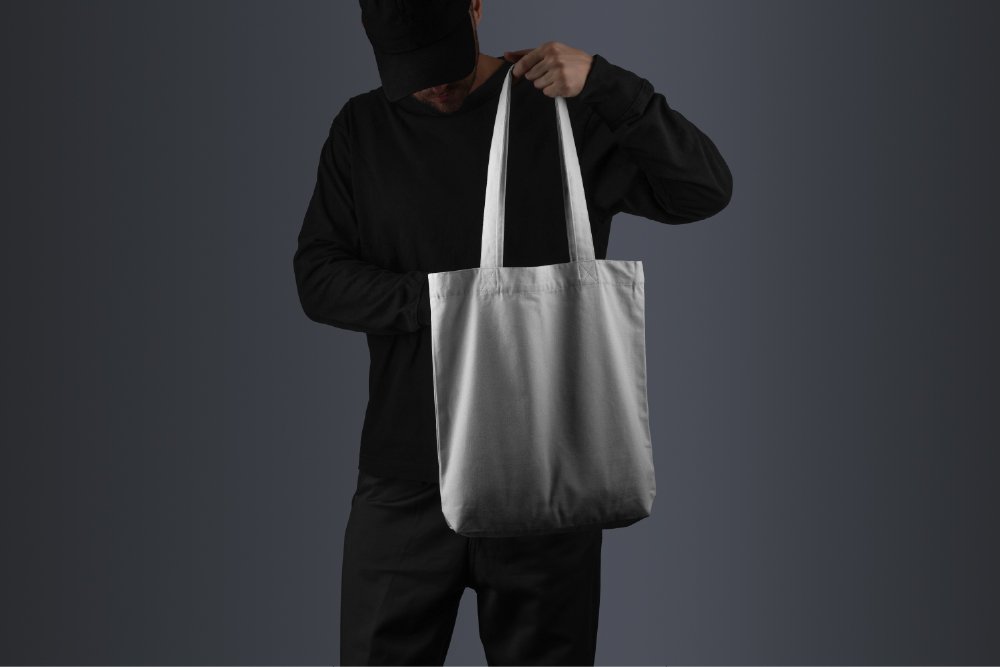 Graphic-and-web-design-mockup-Holum-Studio1_20.jpg