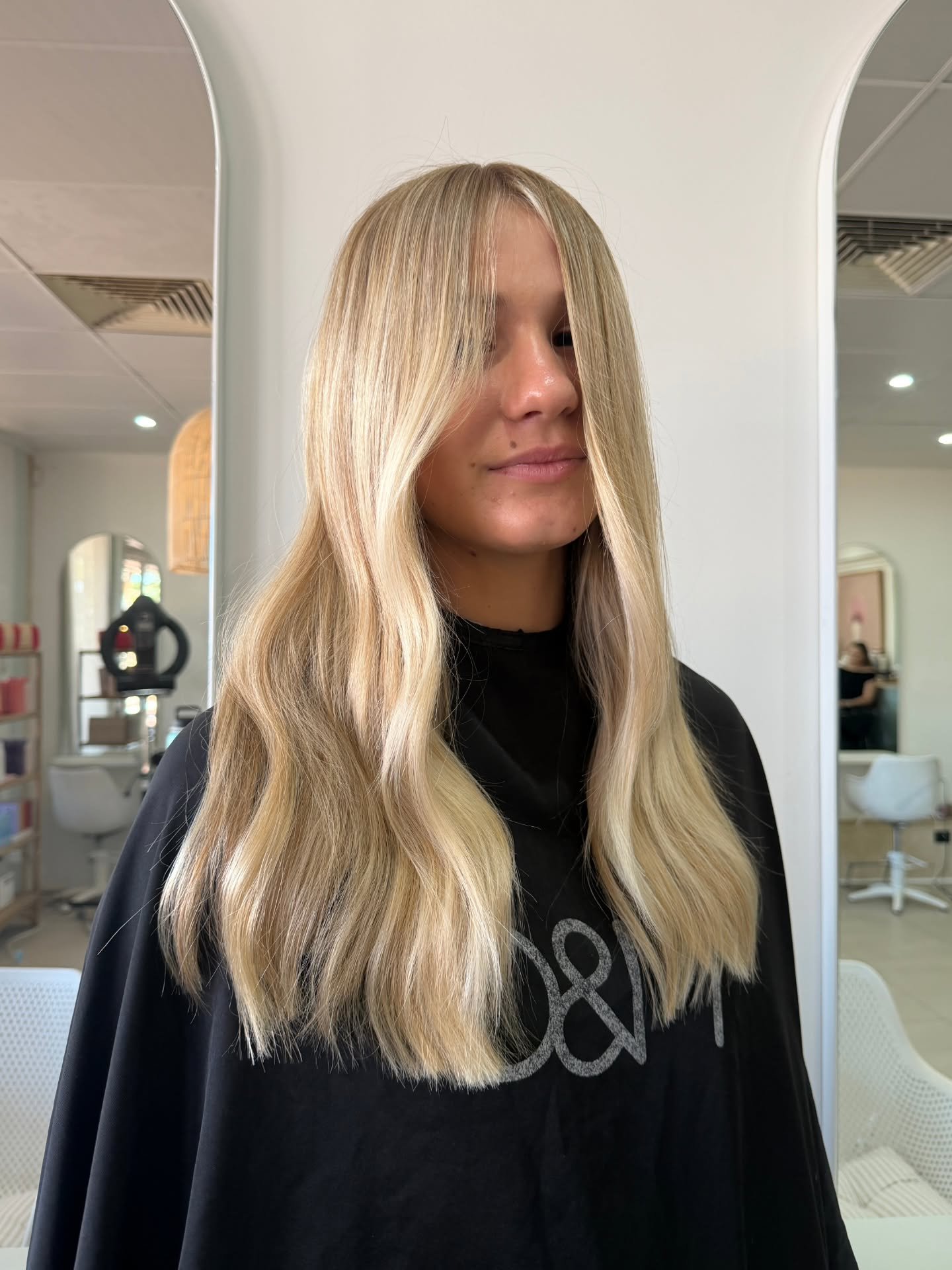 drool worthy results

Delivering nothing but the best looks in our salon thanks to our amazing team of stylists &amp; your beautiful faces trusting us with your hair 🤍

Who&rsquo;s using these pics as their next inspo?

Bookings made via the link in