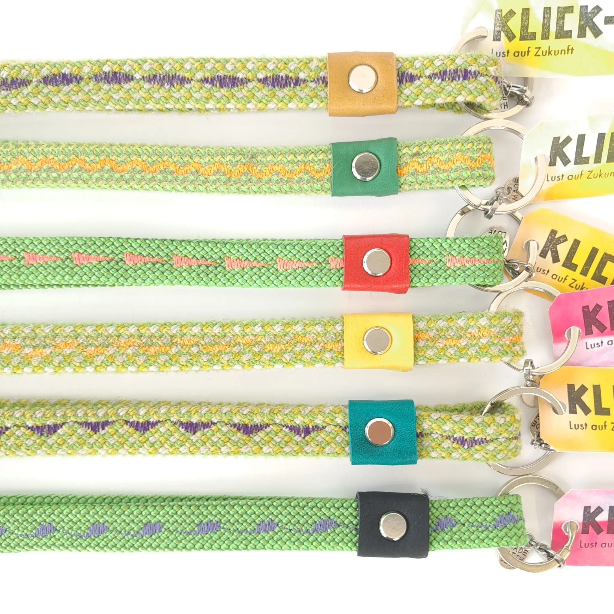 schlü lang hellgrün.jpg