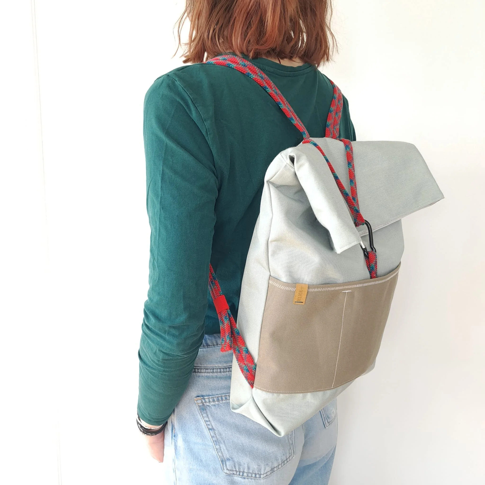 Rucki hellgrau 4.jpg