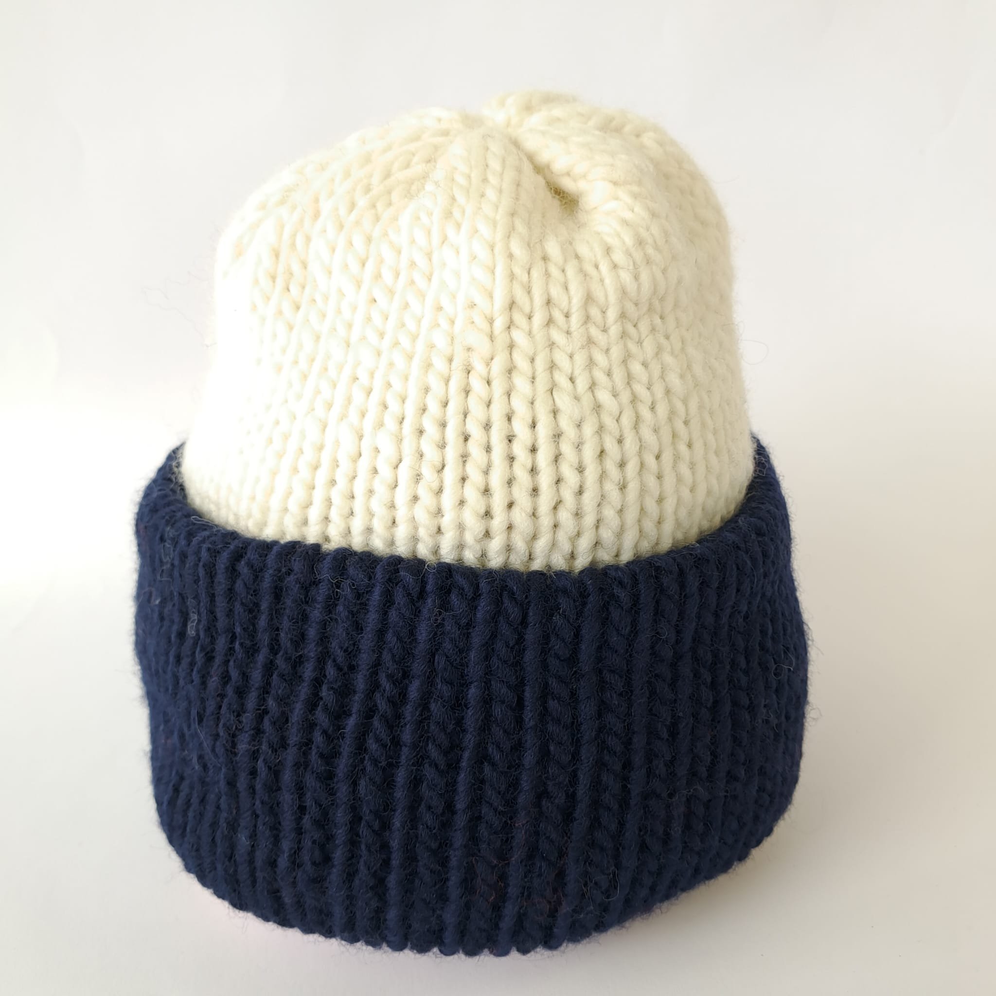 Mütze weissschwarz 2.jpg