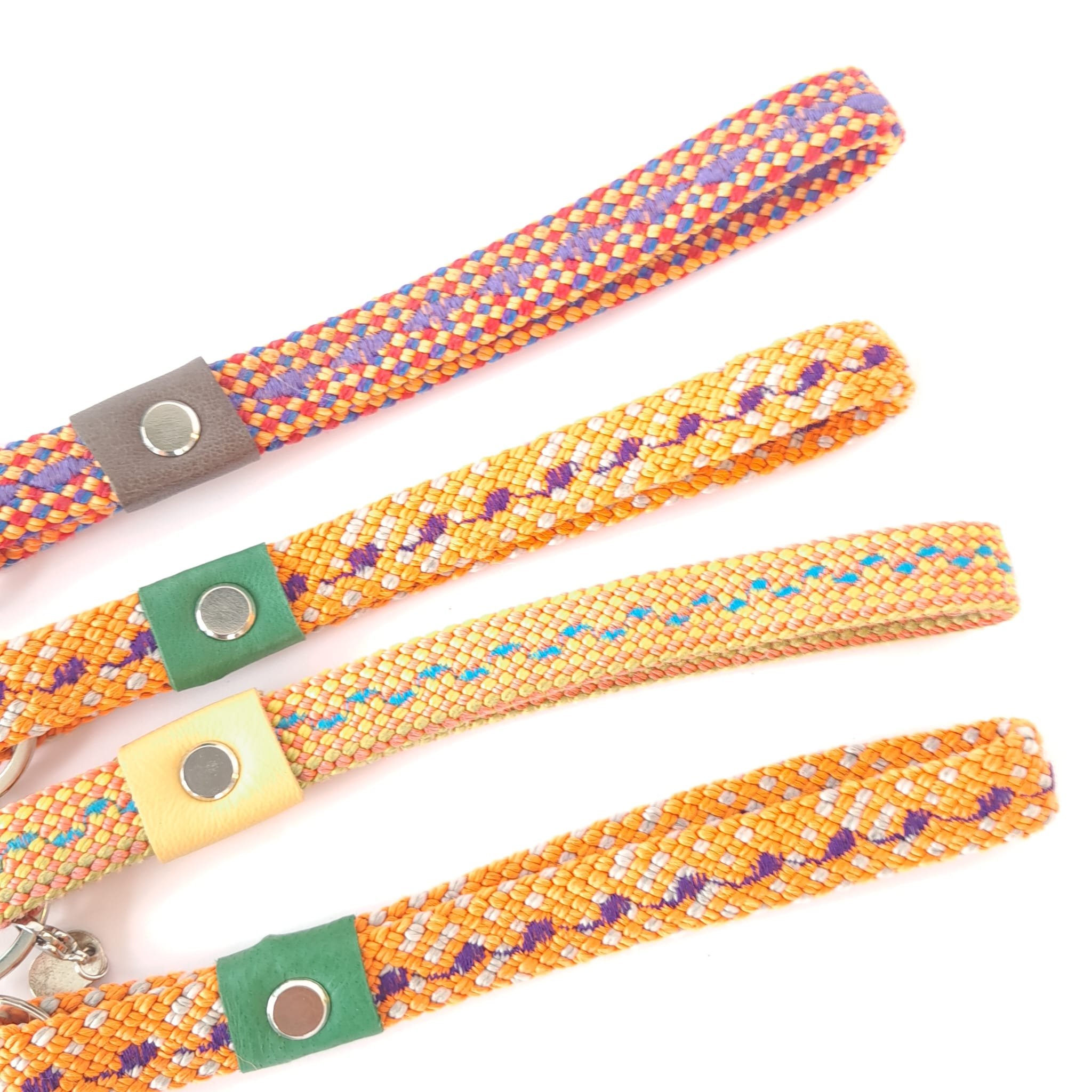 schlü kurz orange.jpg