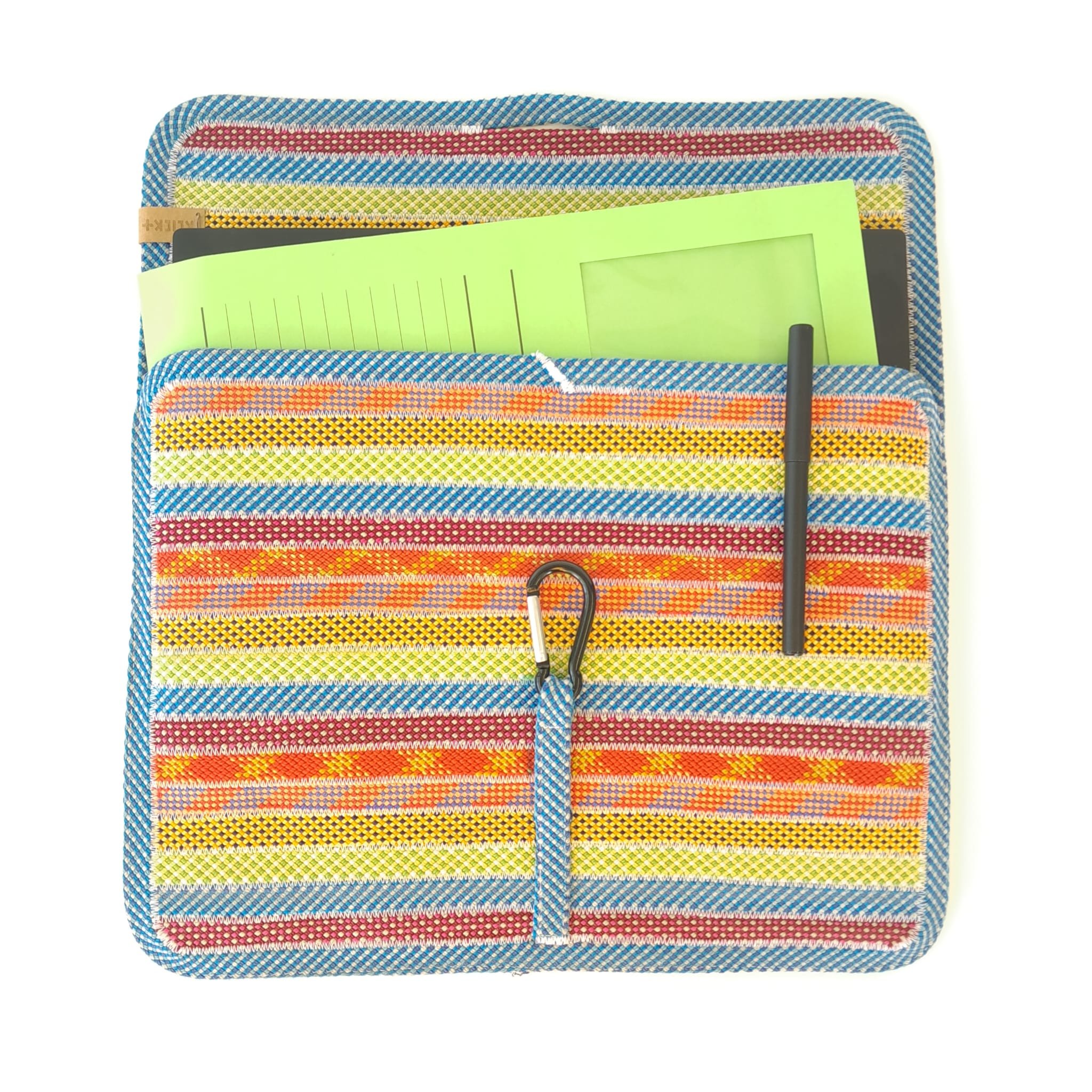 Laptop Regenbogen 1.jpg