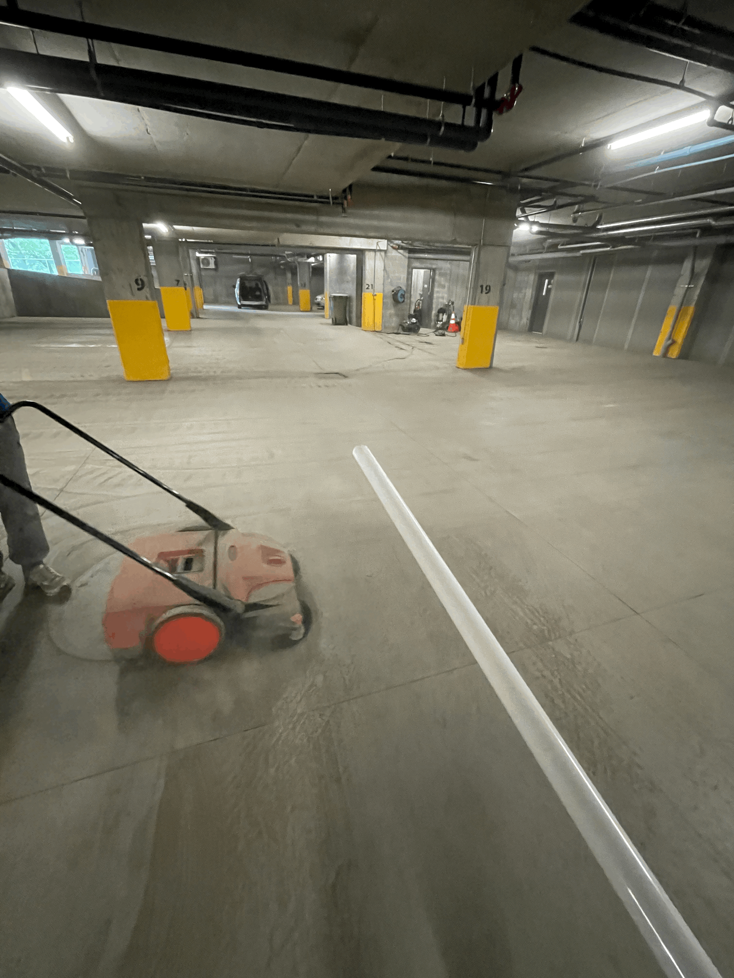 Nettoyage des stationnements et garage