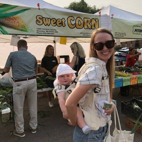 🌱 Meet Kelly, our board member who is a passionate advocate for eating seasonal foods and supporting local businesses! 🥕

🏢 Viewing Neighborhood Roots as akin to any small business, Kelly believes her diverse organizational experience and MBA know