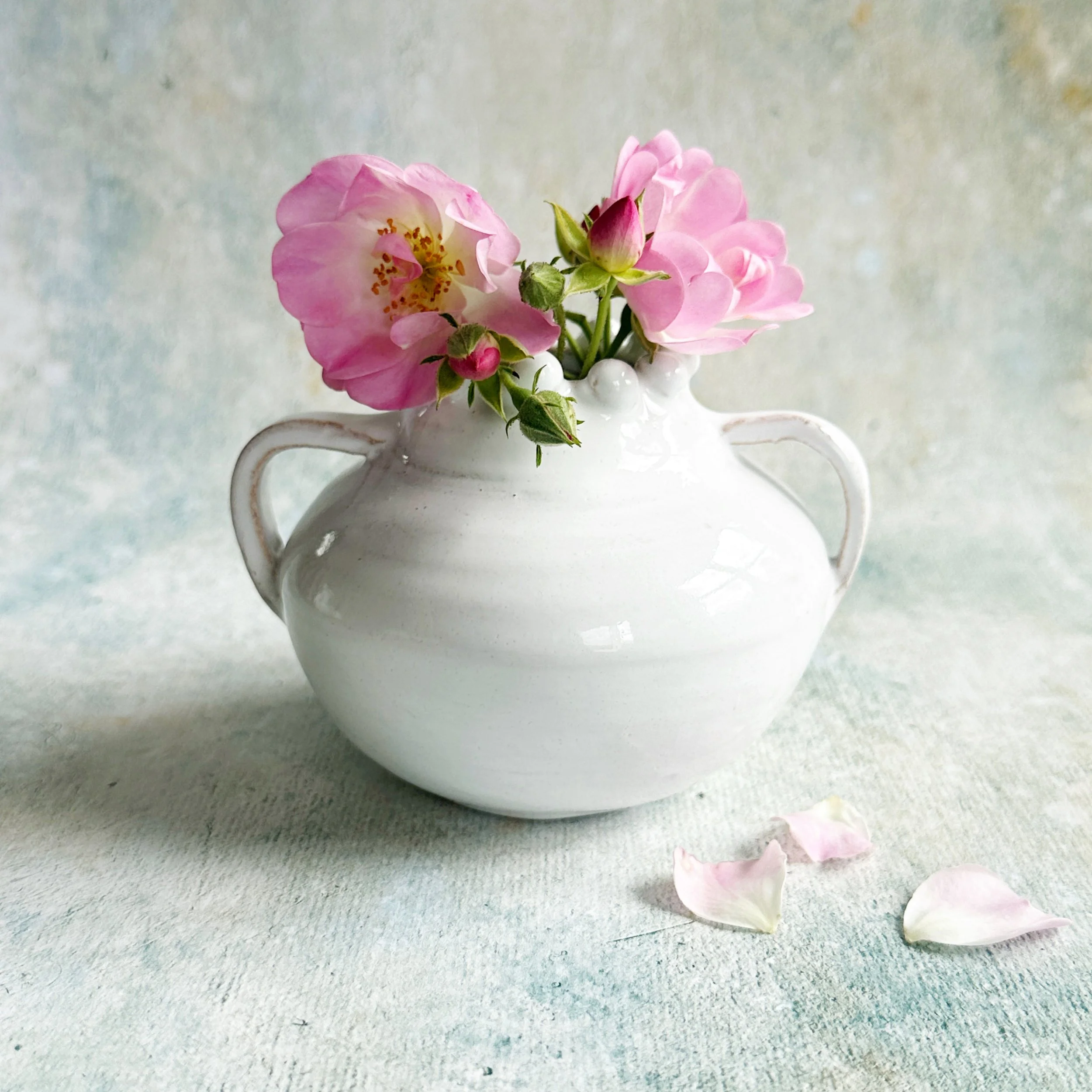 Single Stem Vase - String of Pearls