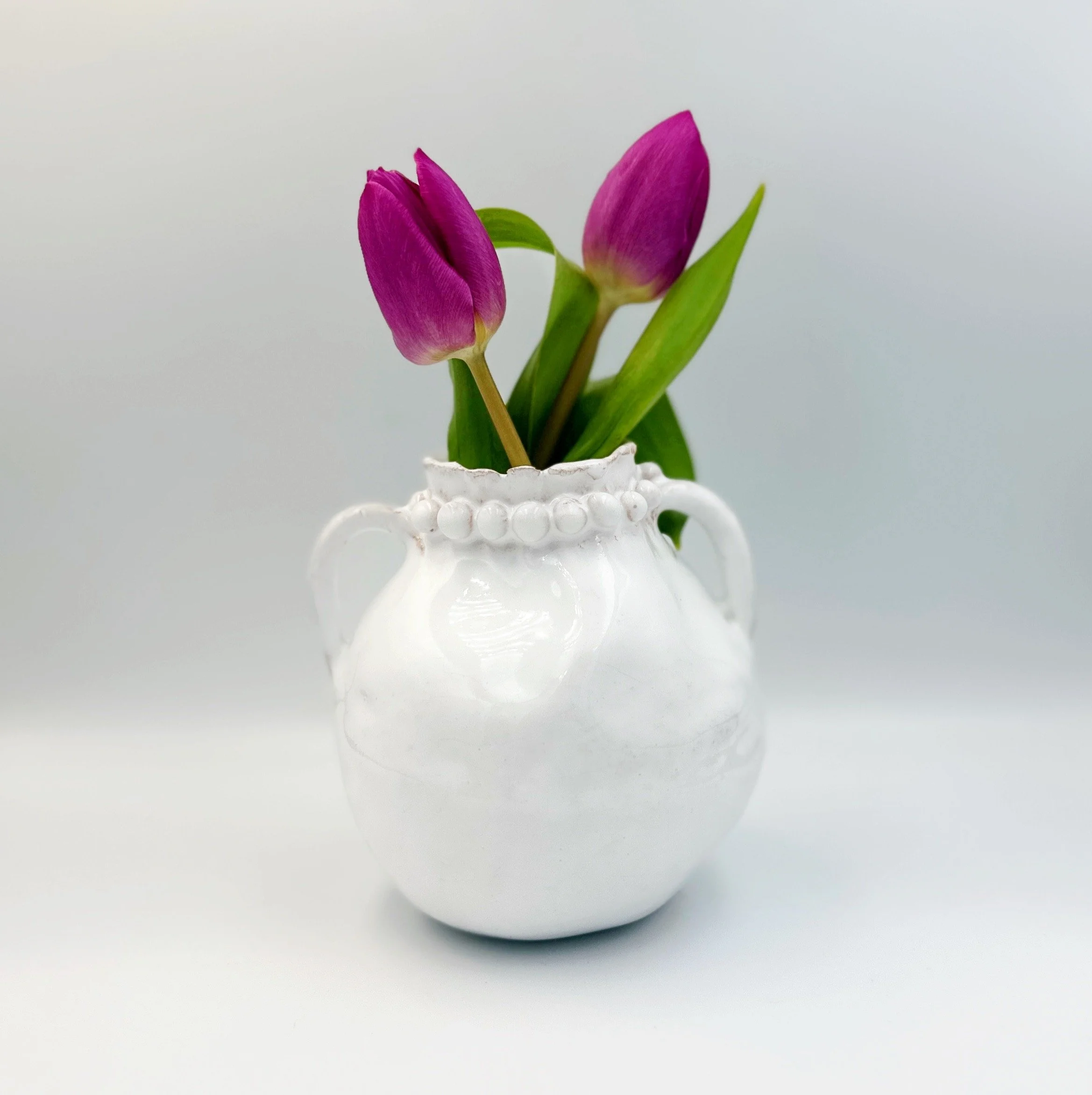 bud vases - petals and pearls single stem vase